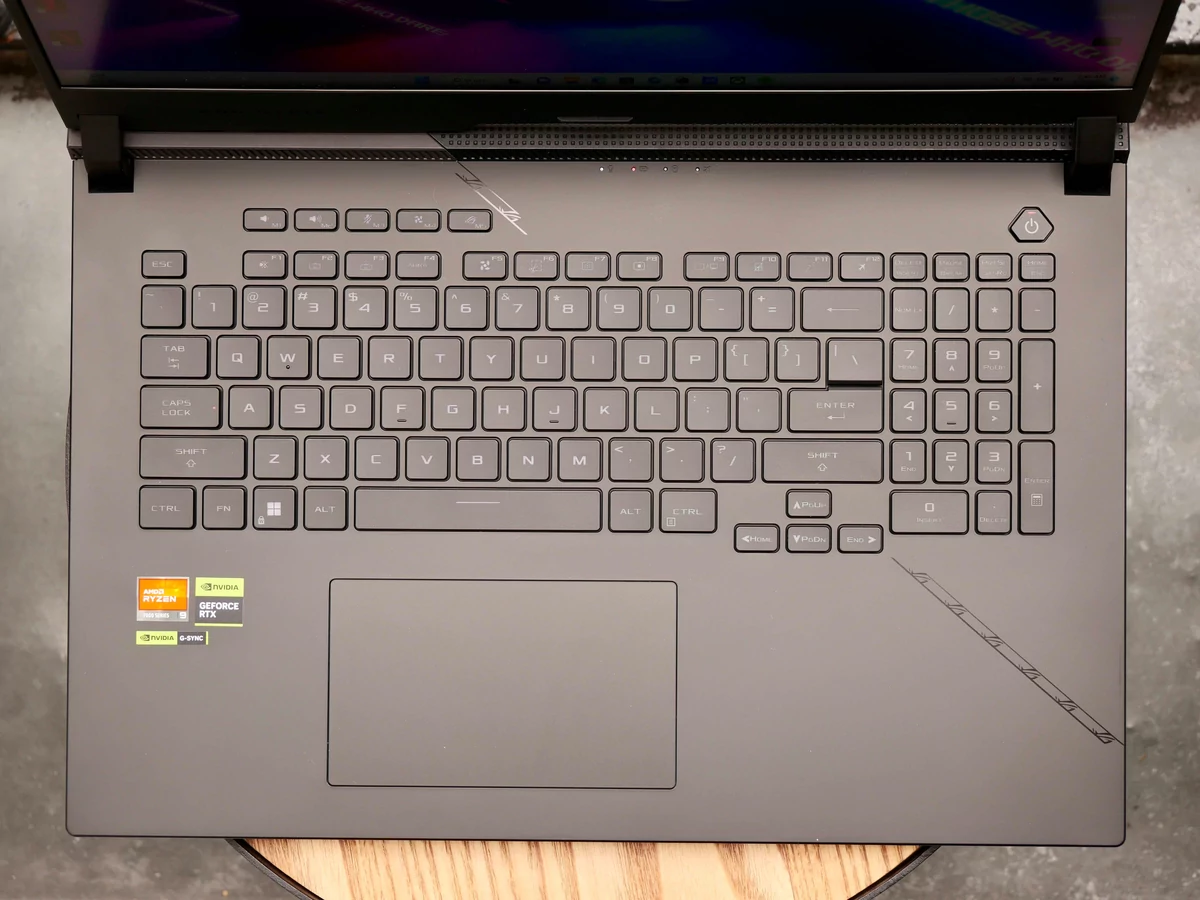 ASUS ROG Strix Scar 17-18 © © Nathan Le Gohlisse pour Clubic