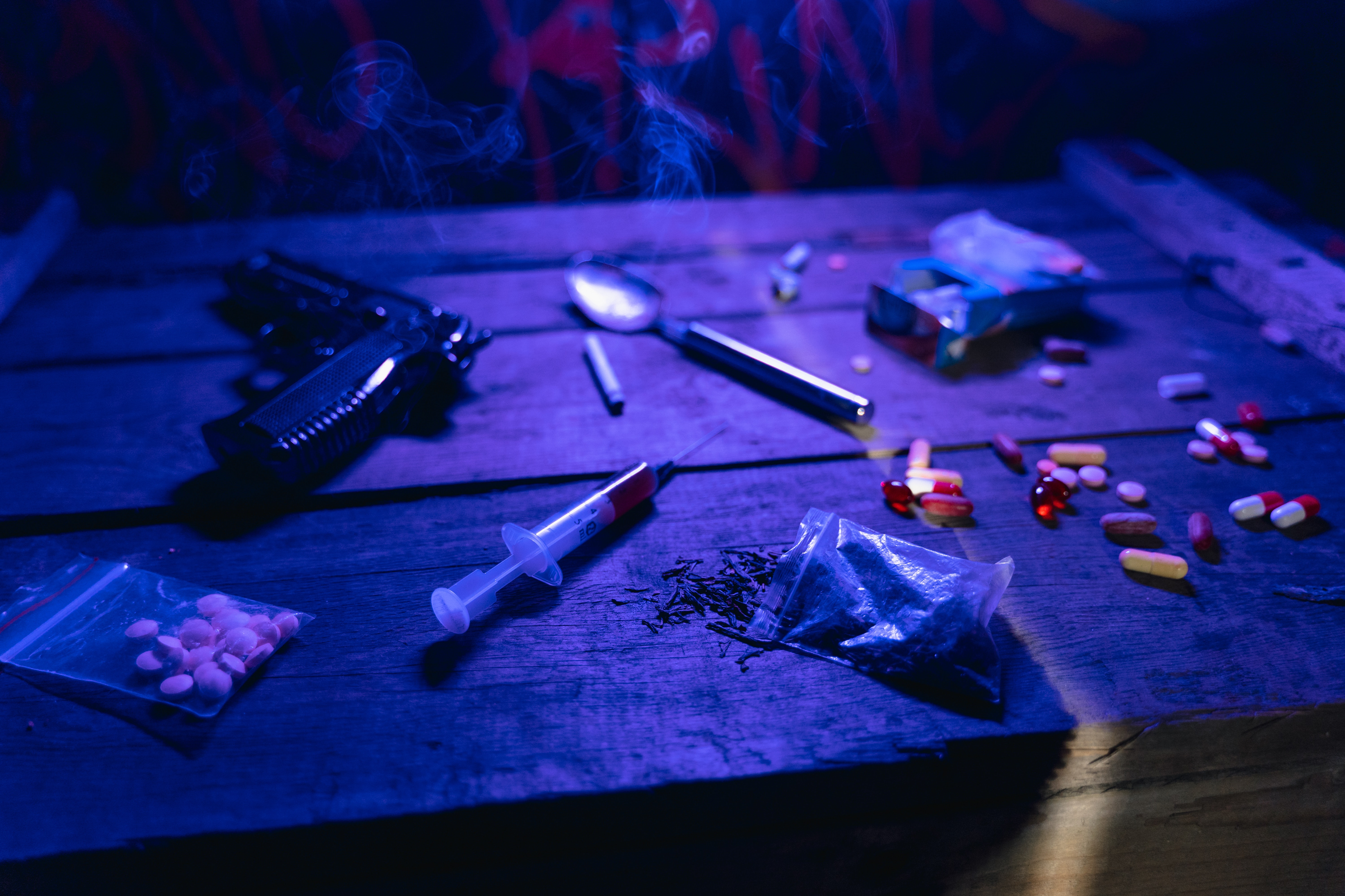 MDMA, cocaine, cannabis : ces emojis (innocents) qui servent pourtant aux échanges de drogue