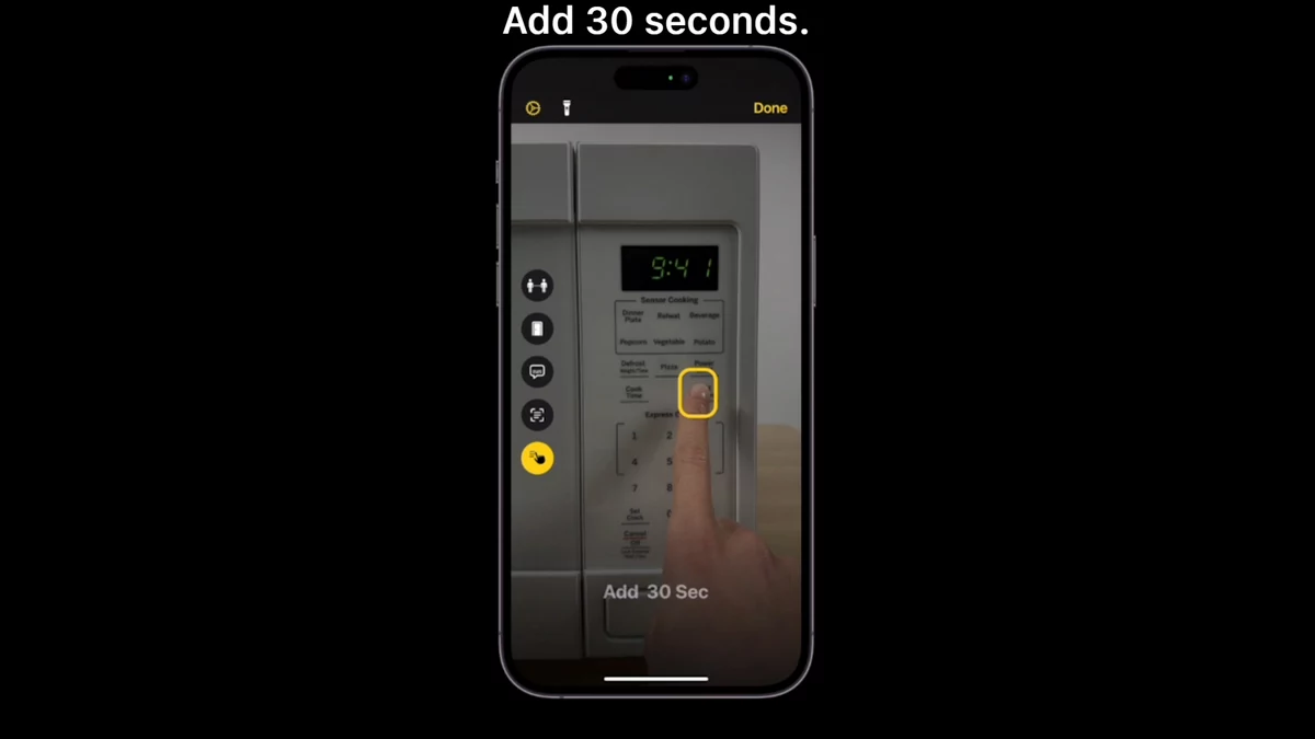 iPhone © © Apple