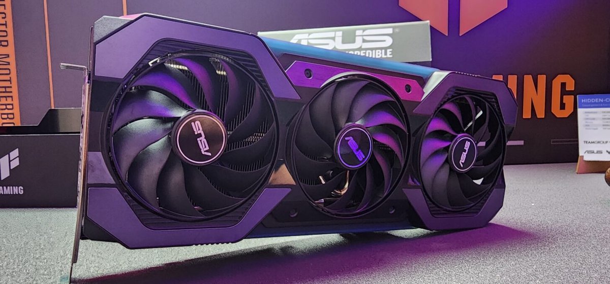 ASUS TUF Gaming RTX 4070 Megalodon © Wccftech