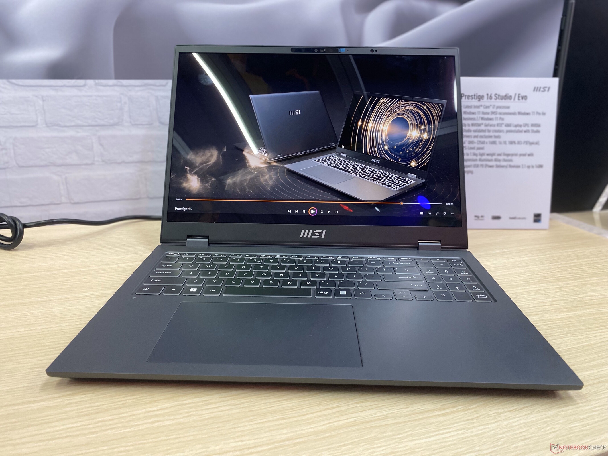 Prestige 16 : MSI présente le premier laptop Meteor Lake