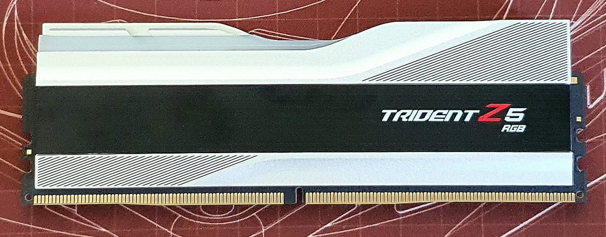 G.Skill Trident Z5 RGB DDR5-7200 CL36 © Nerces