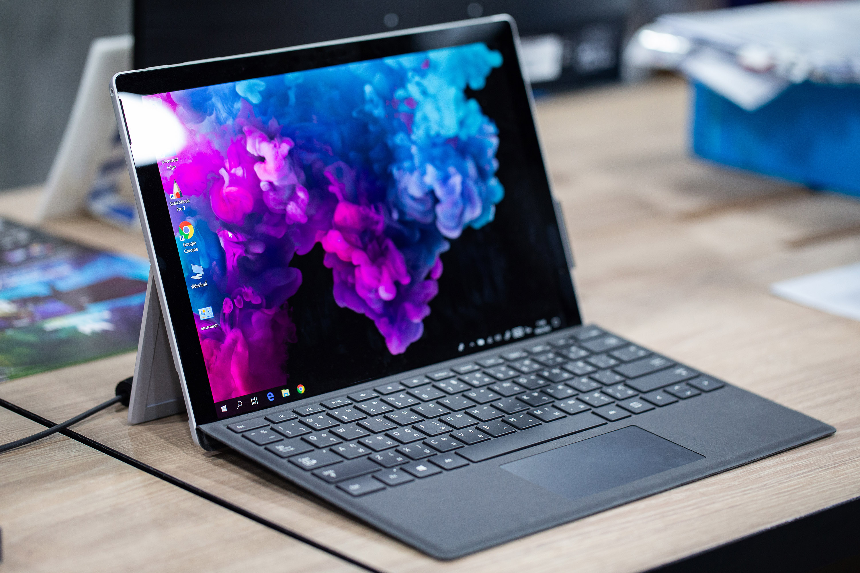 Microsoft revoit ses ambitions à la baisse pour la Surface Go