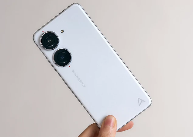 Asus Zenfone 10
