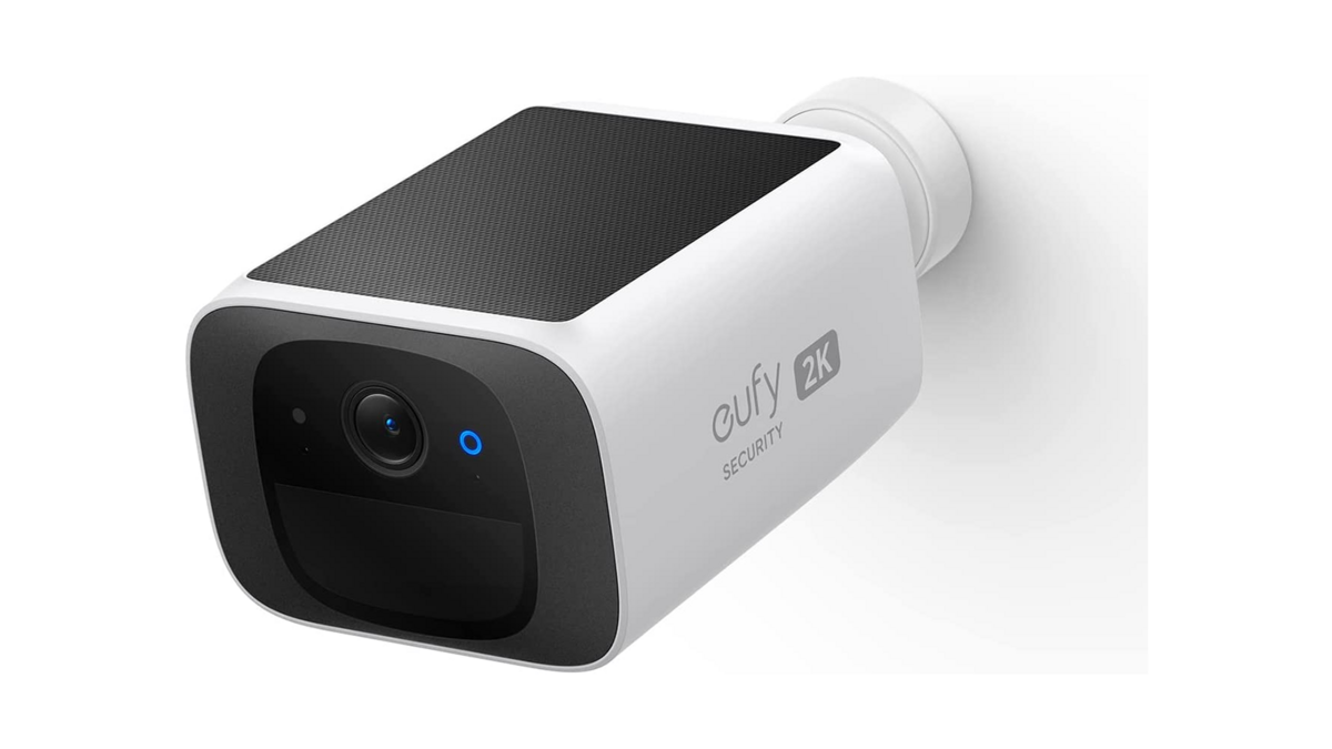 La caméra de surveillance eufy 2K S220 SoloCam
