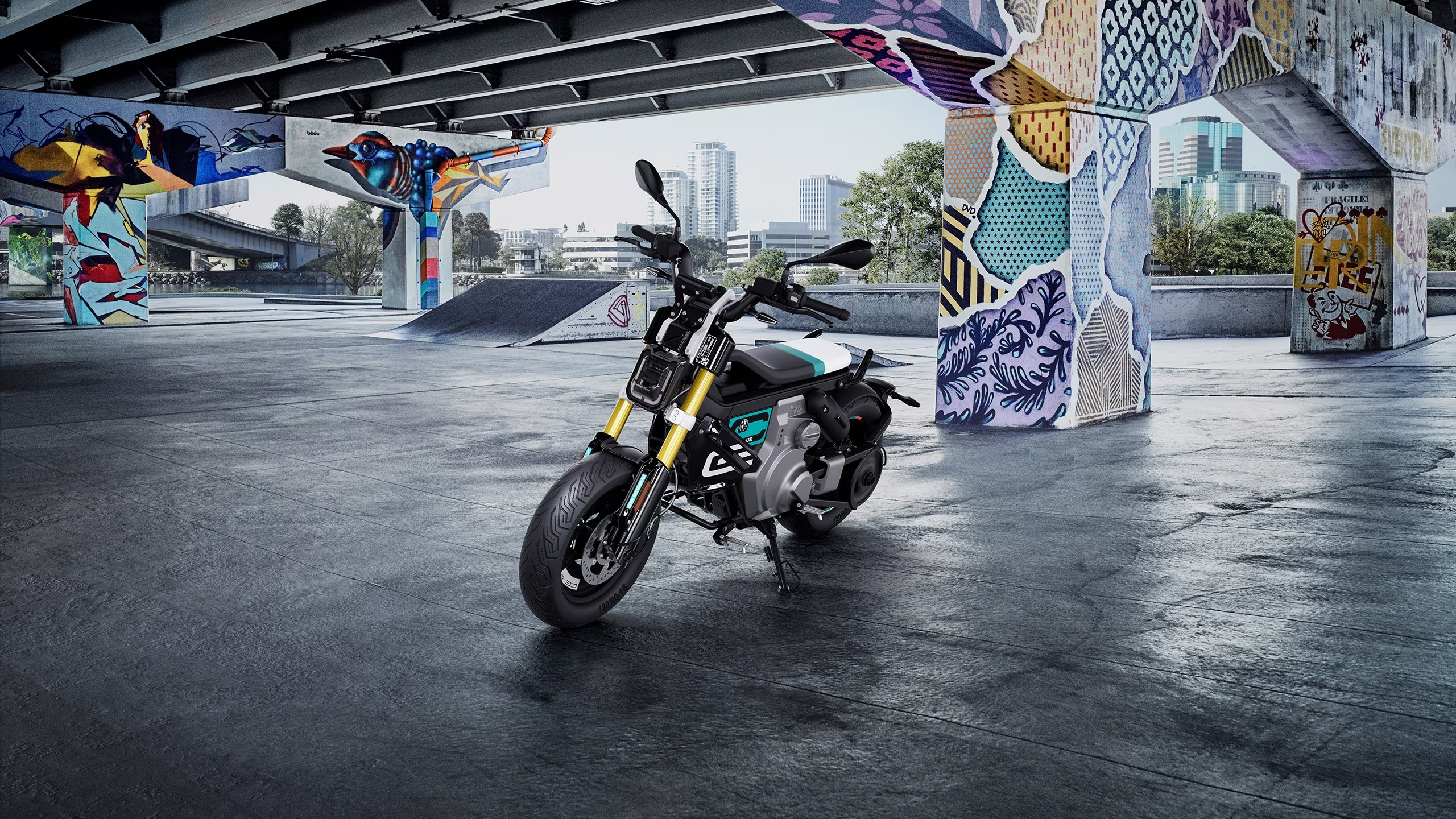 BMW lance une petite moto électrique au look ravageur et au prix... pas si petit