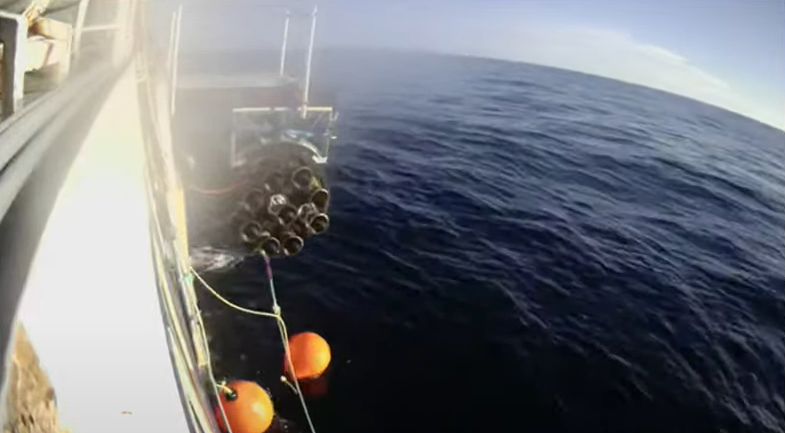 Rocket Lab récupération bateau booster Electron © Rocket Lab