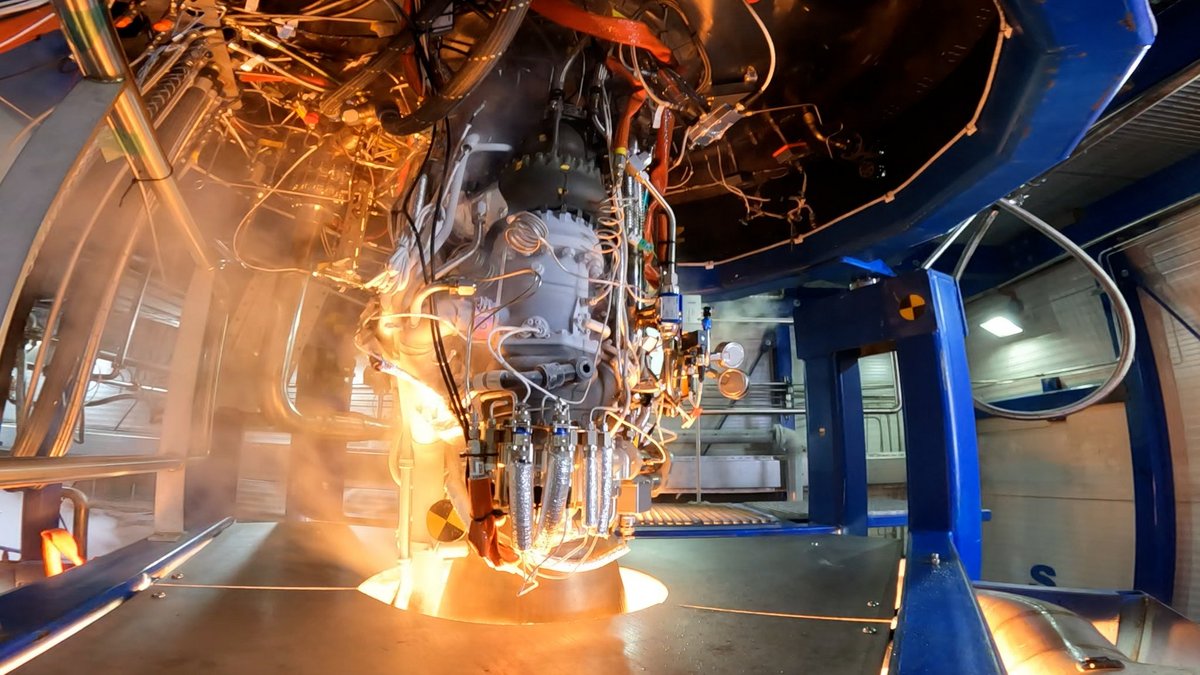 Le moteur Helix de Rocket Factory Augsburg rugit sur son site de test. © RFA