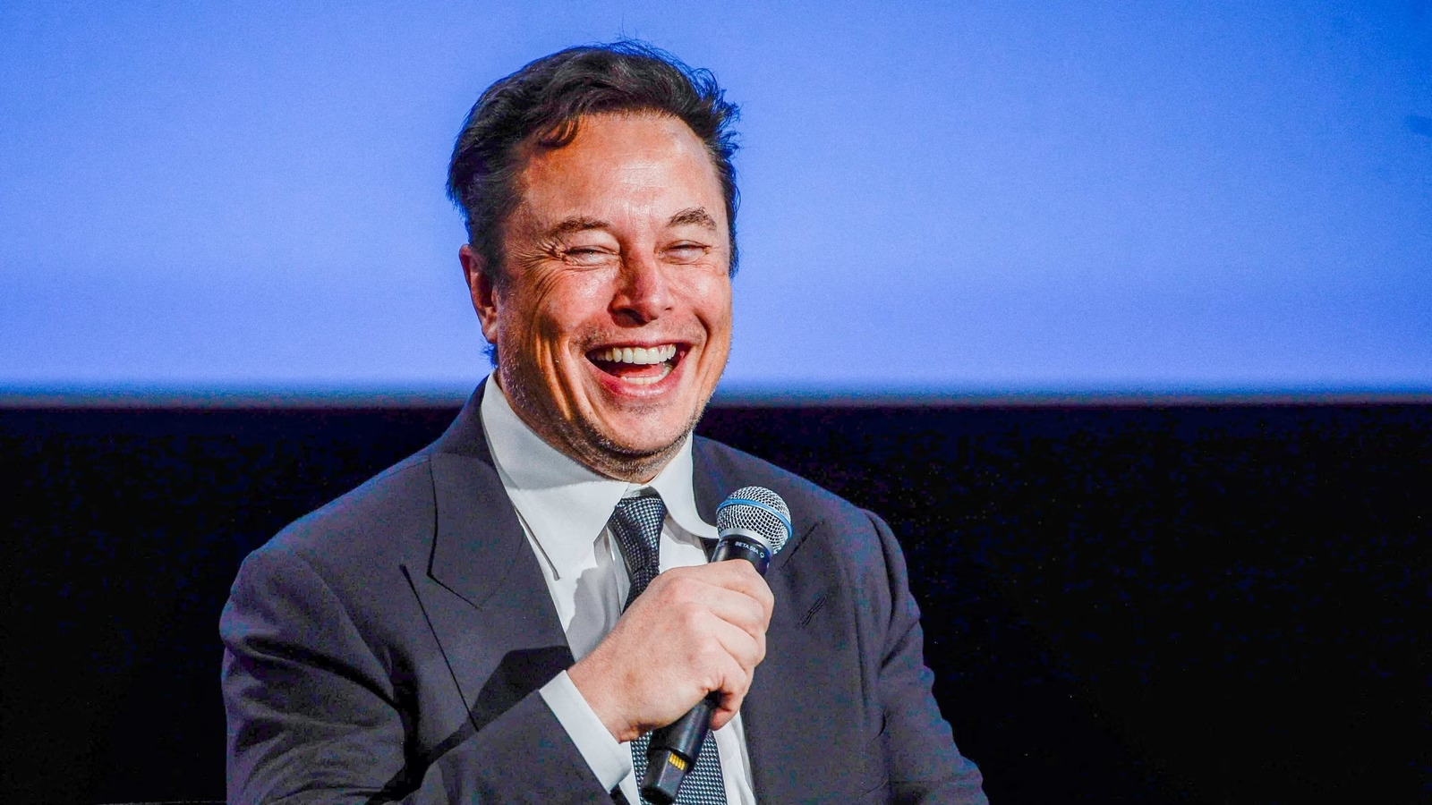 Elon Musk accusé de recourir au « shadowban » pour réduire ses critiques au silence