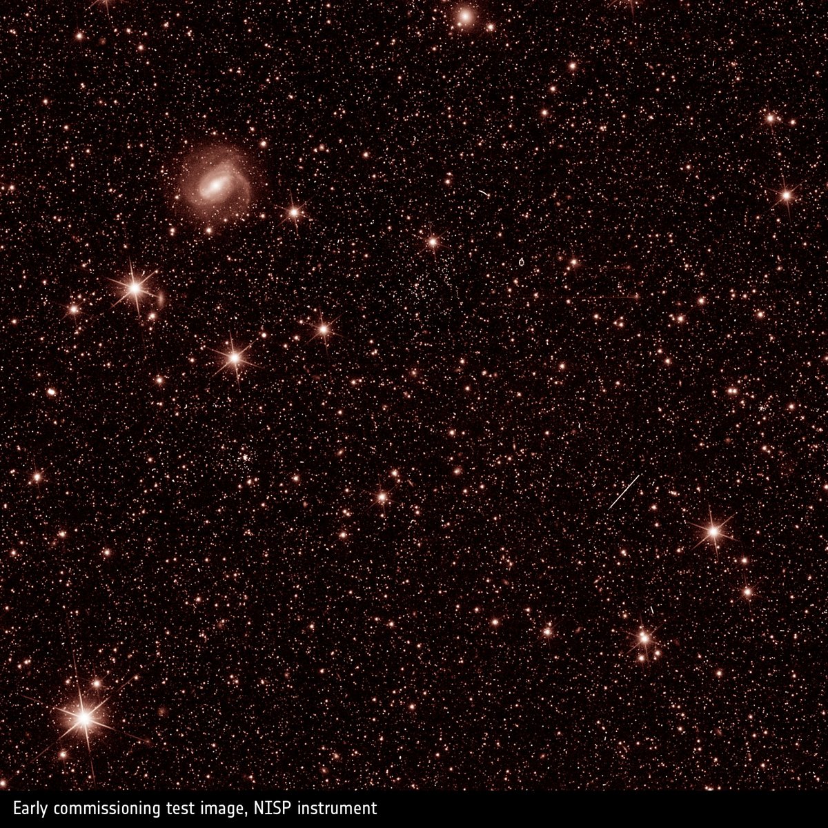 La première image de l'instrument NISP, qui permettra de calculer la distance et le spectre lumineux des galaxies cartographiées par Euclid. © ESA/Euclid/Euclid Consortium/NASA, CC BY-SA 3.0 IGO