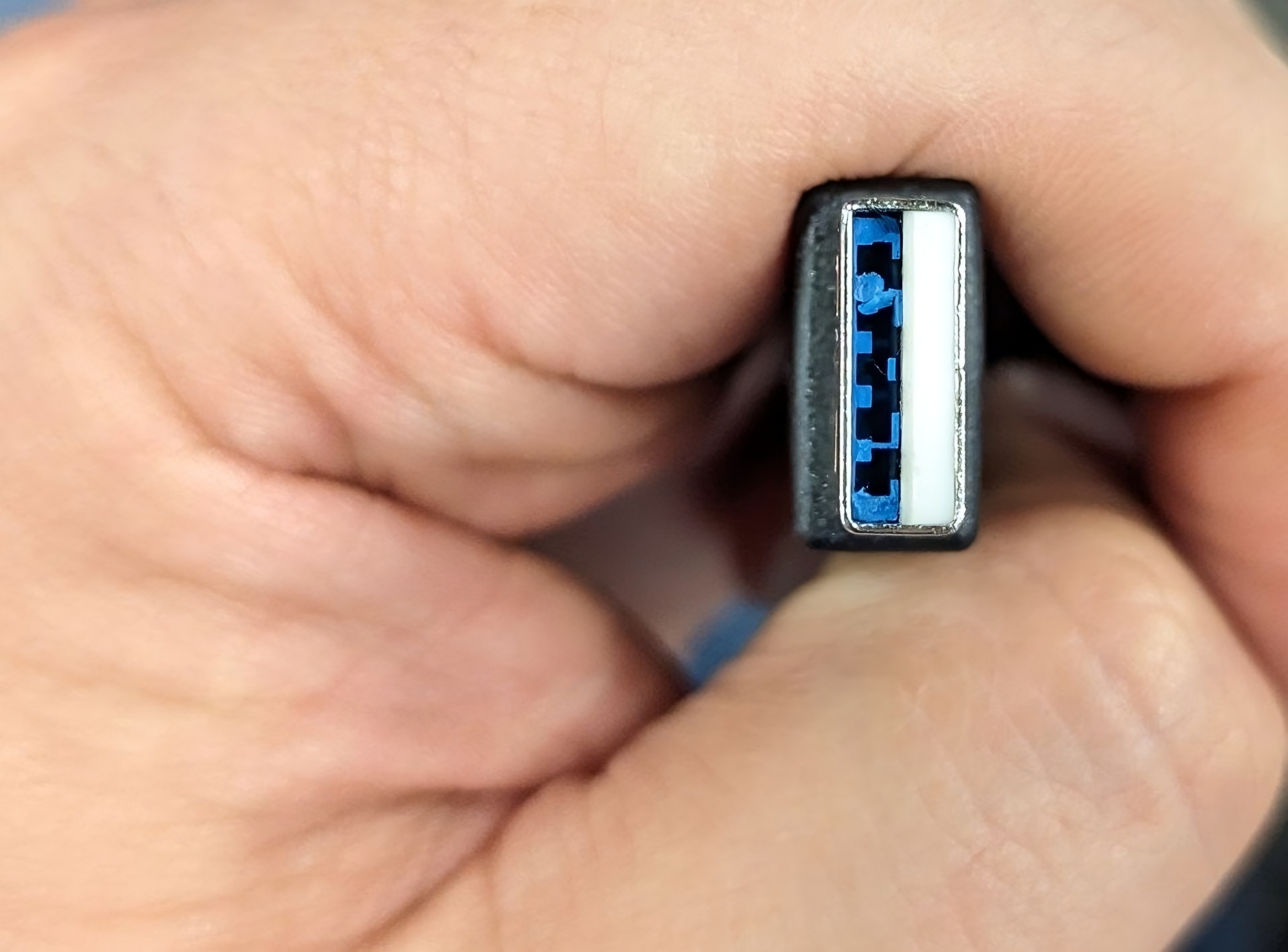 Windows 11 : le support de l'USB 4 à 80 gigabits/s, c'est pour bientôt !