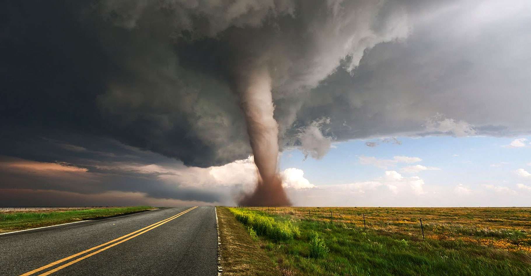 Dans l'oeil du cyclone : ils collectent des données en s'inspirant du film Twister