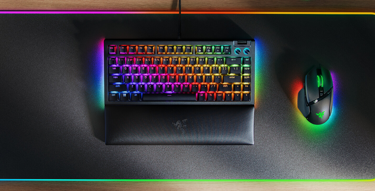 BlackWidow V4 75% : Razer se convertit aux contacteurs échangeables à chaud