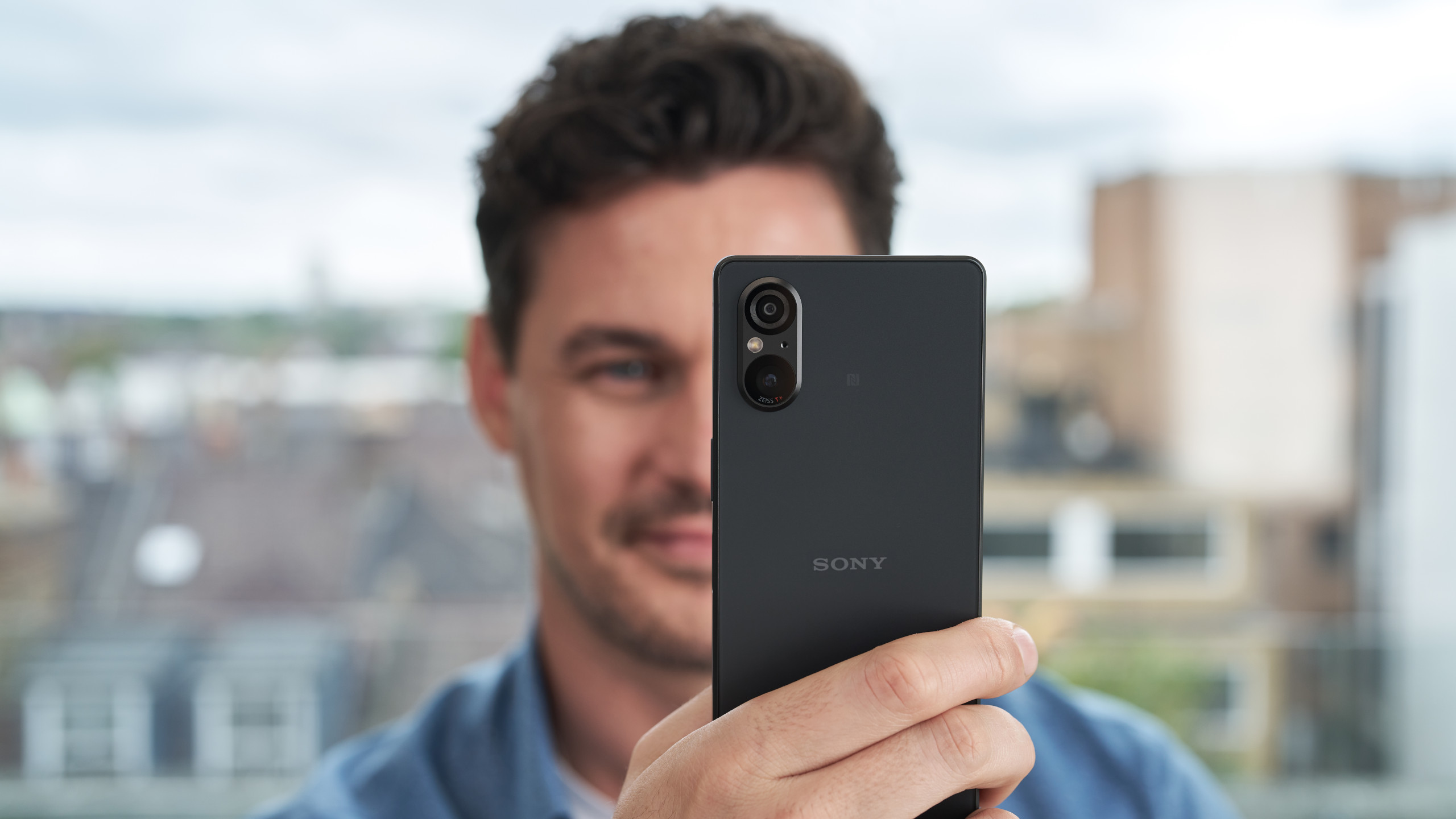 Sony présente son Xperia 5 V : un smartphone compact qui veut faire la différence