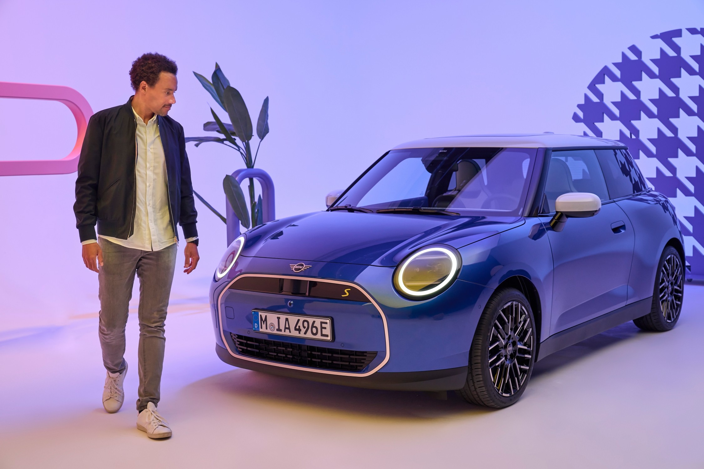 Mini cooper electric deals autonomie