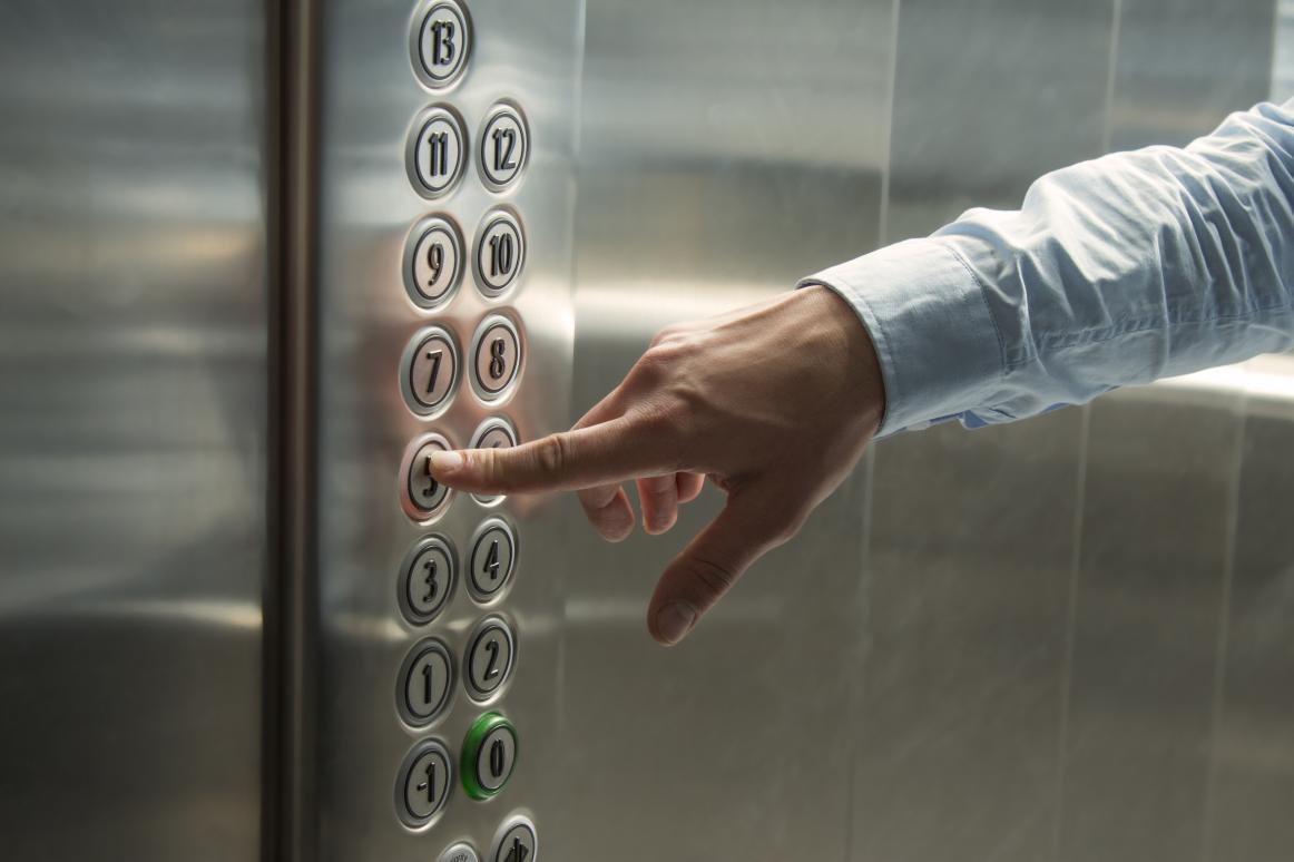 Bientôt la fin des vols de cartes SIM dans les ascenseurs ?