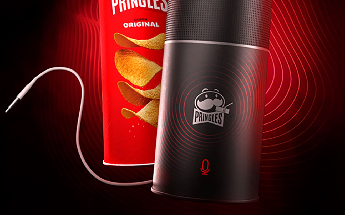 Pringles modifie son emballage de chips pour le transformer en amplificateur de micro gamer