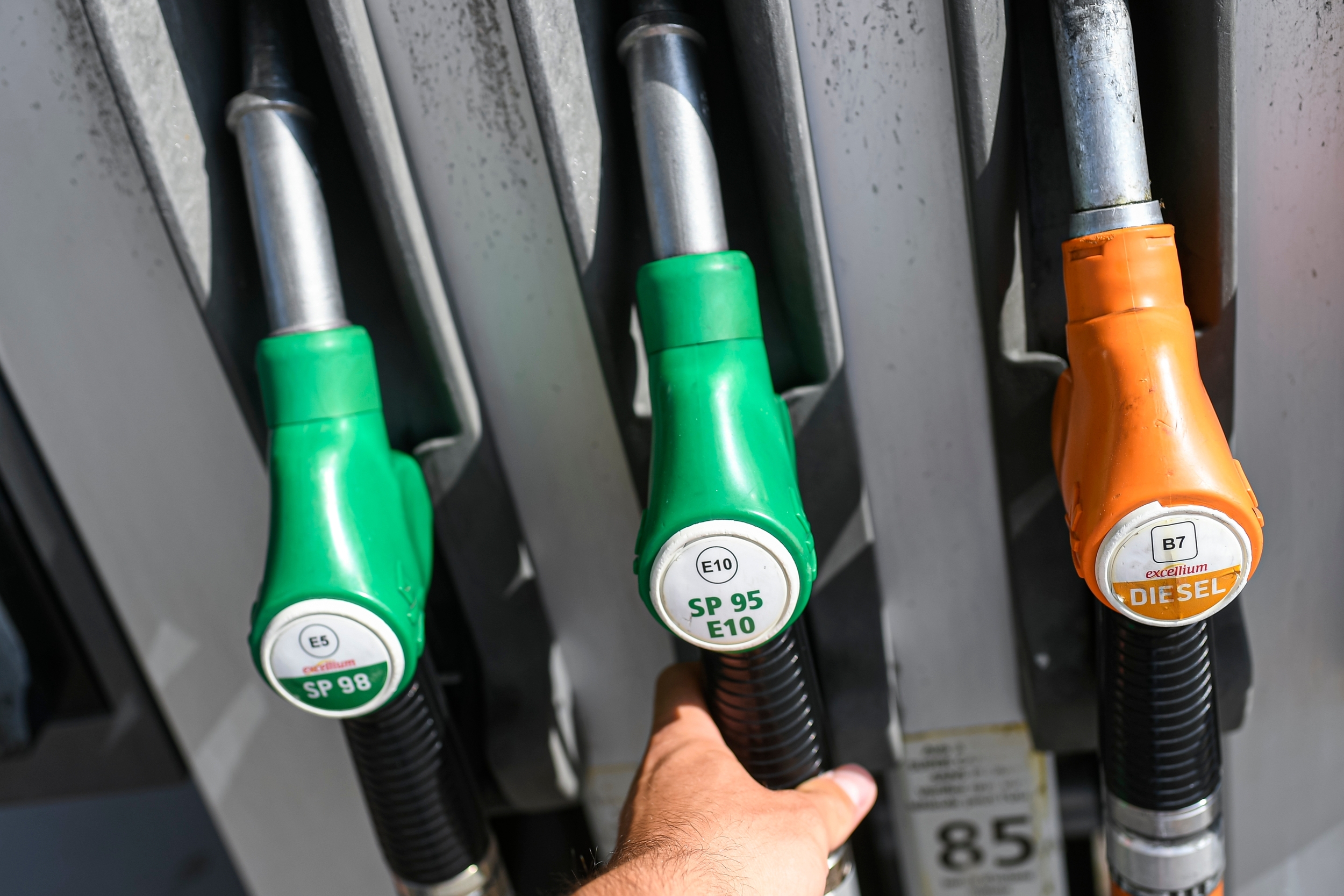 Prix du carburant : ce site malin pour faire le plein d'économies et d'essence