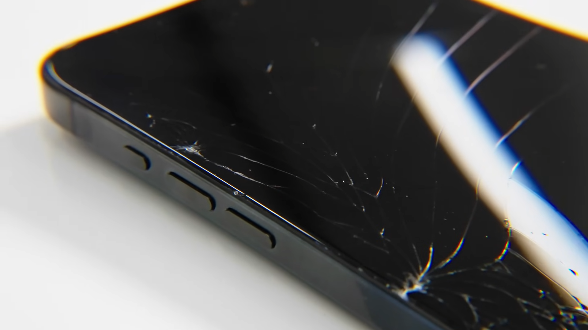 Apple va proposer des kits pour réparer son téléphone soi-même