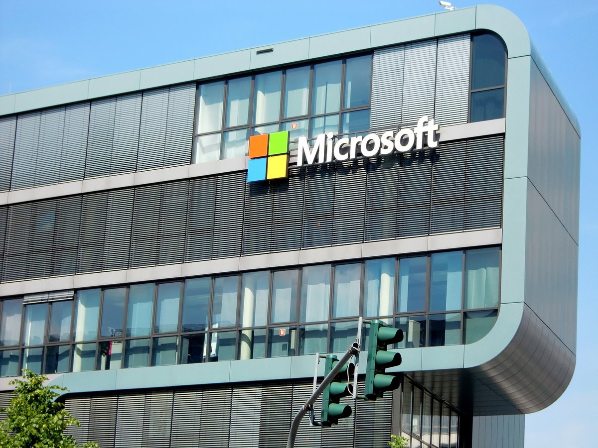 Microsoft pourrait avoir à verser quelques dizaines de milliards de dollars au trésor public américain © efes / Pixabay