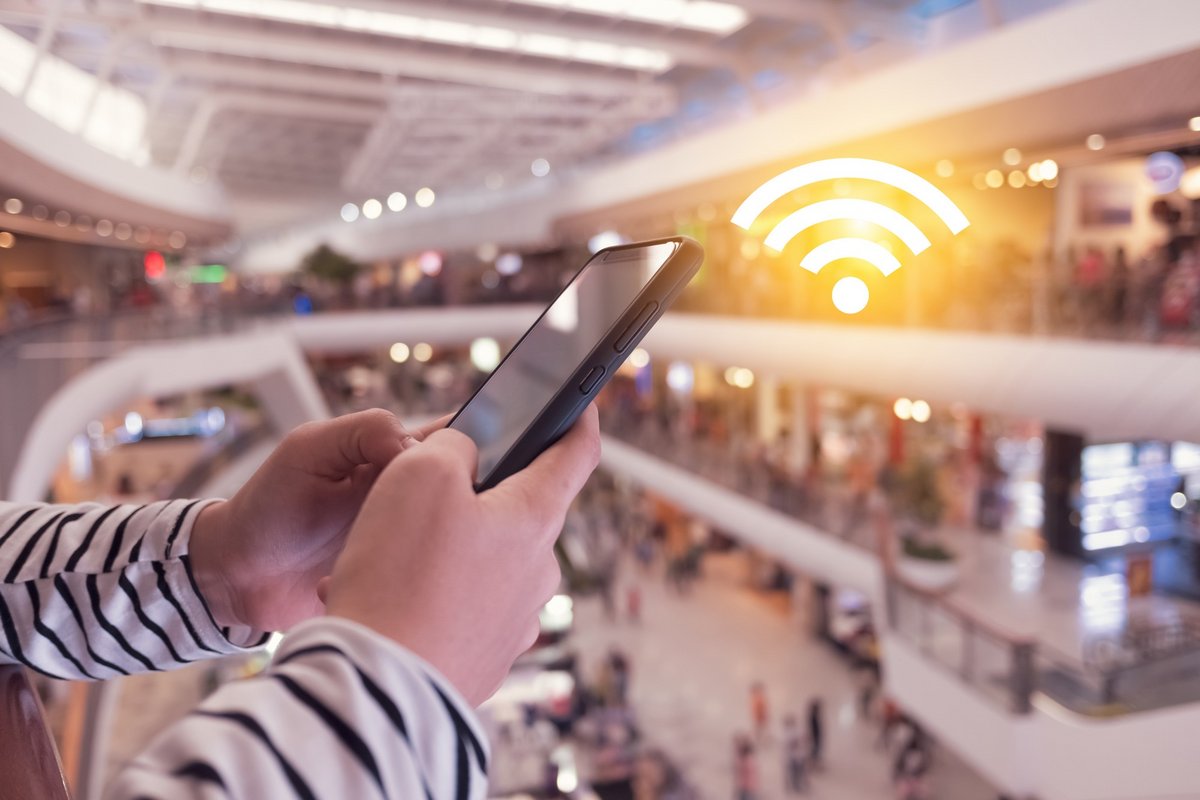 Les Wi-Fi publics gratuits et ouverts sont ceux qui représentent le plus de risques pour les données de trafic. © antstang / Shutterstock