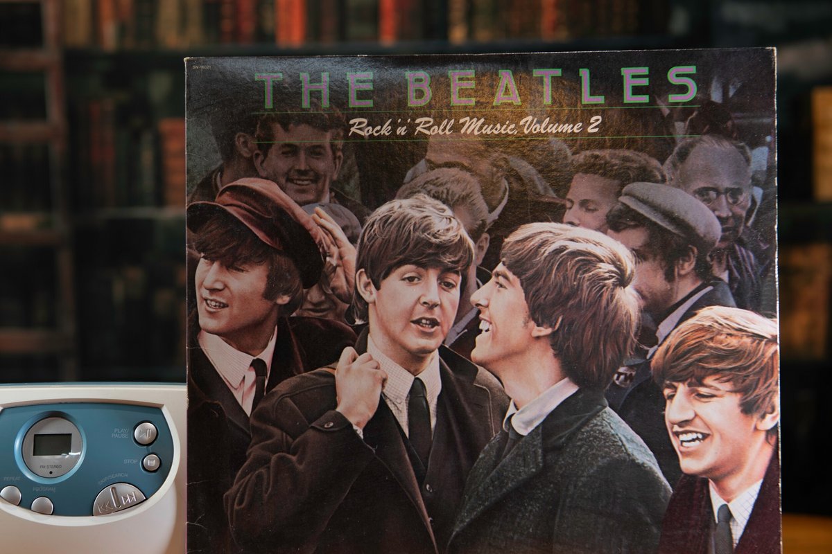 Un enregistrement des Beatles vintage sur une table © Robert Hale / Shutterstock.com