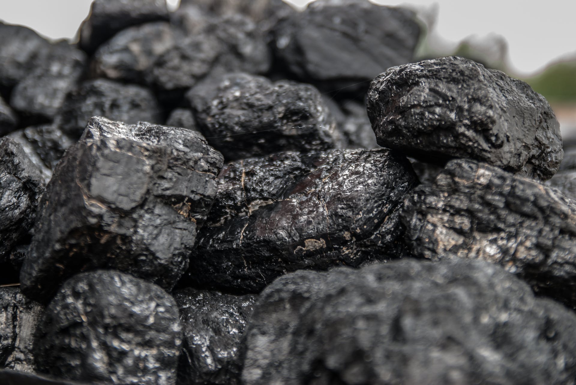 Achetée quelques millions, cette vieille mine de charbon riche en terres rares pourrait en valoir des milliards !