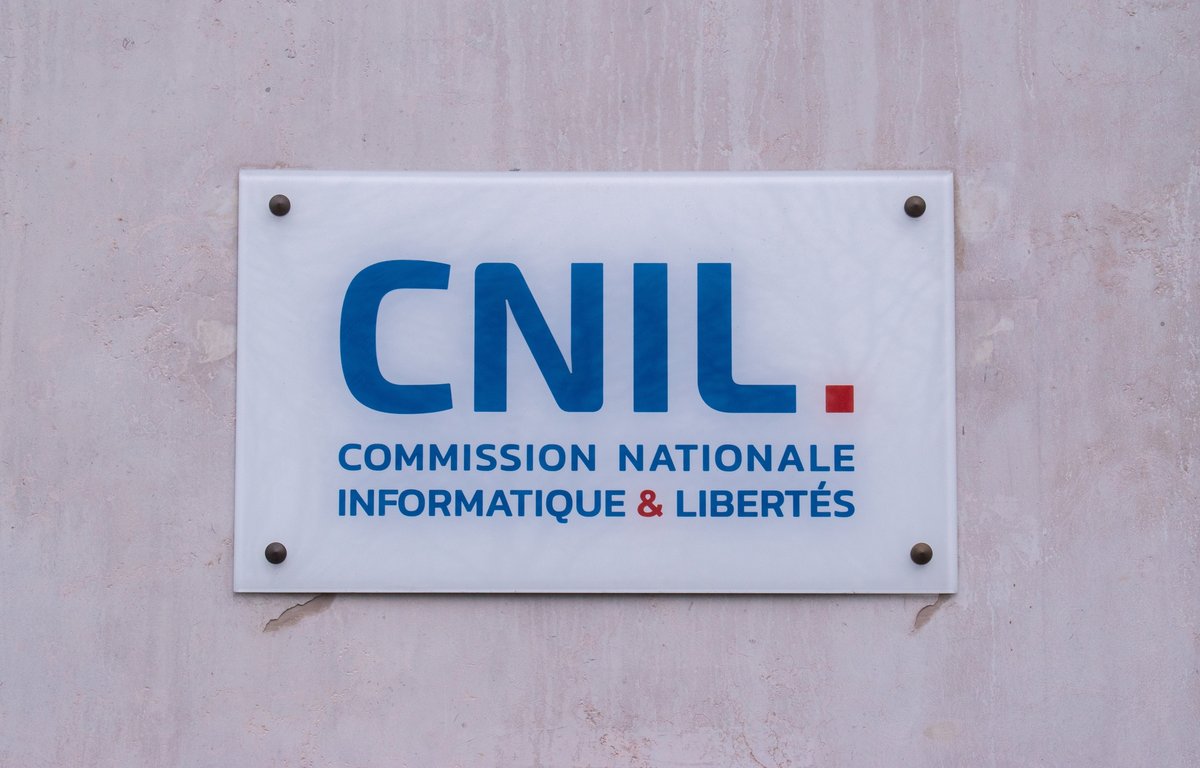 Le logo de la CNIL © StudioPhotoLoren / Shutterstock.com