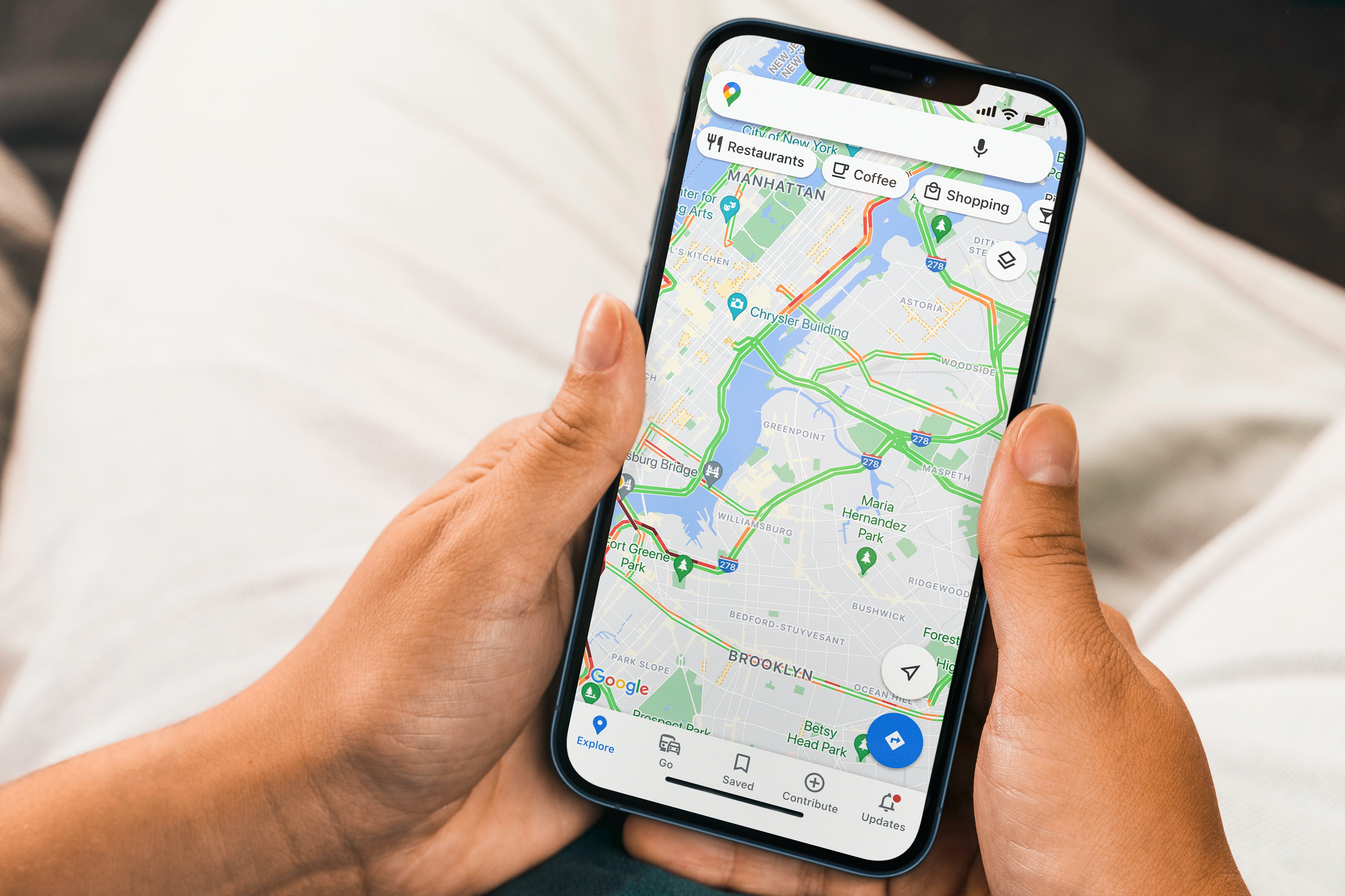 Google Maps améliore ses propositions d'itinéraires de transport en commun et se socialise un peu plus