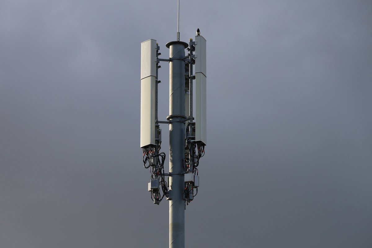 Une antenne-relais 4G © EBASCOL / Shutterstock.com