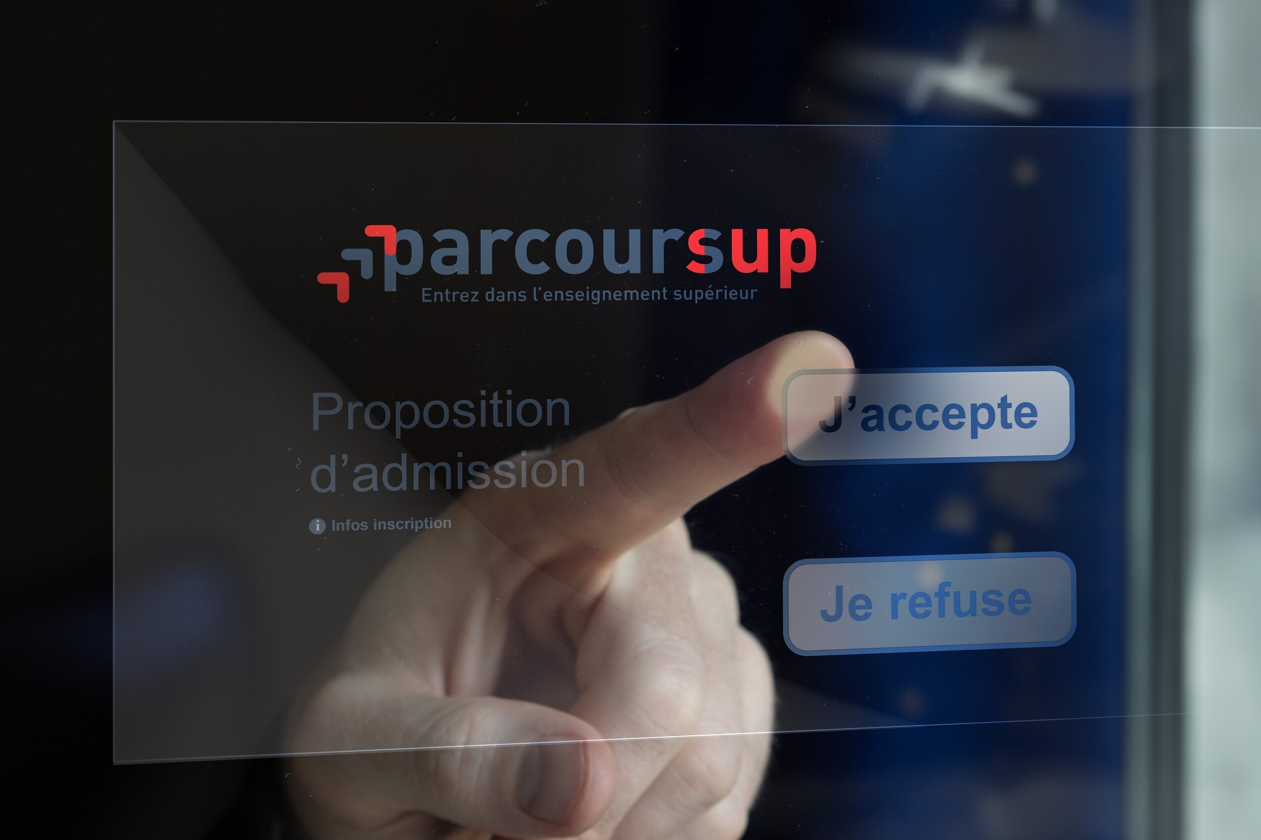 Après une panne, Parcoursup est à nouveau accessible et décale sa date de fin de confirmation des vSux au jeudi 4 avril