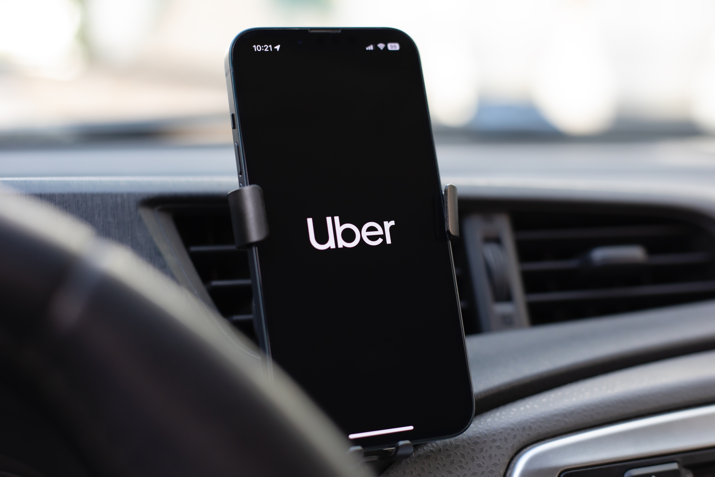 Bonne nouvelle pour les chauffeurs Uber de France, mauvaise pour vous : leur revenu minimum par course va augmenter