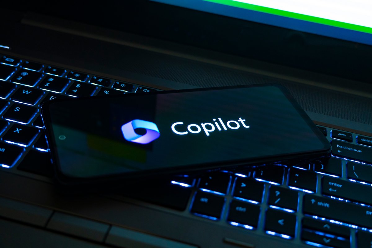 Microsoft propose plusieurs versions de Copilot. © JLStock / Shutterstock