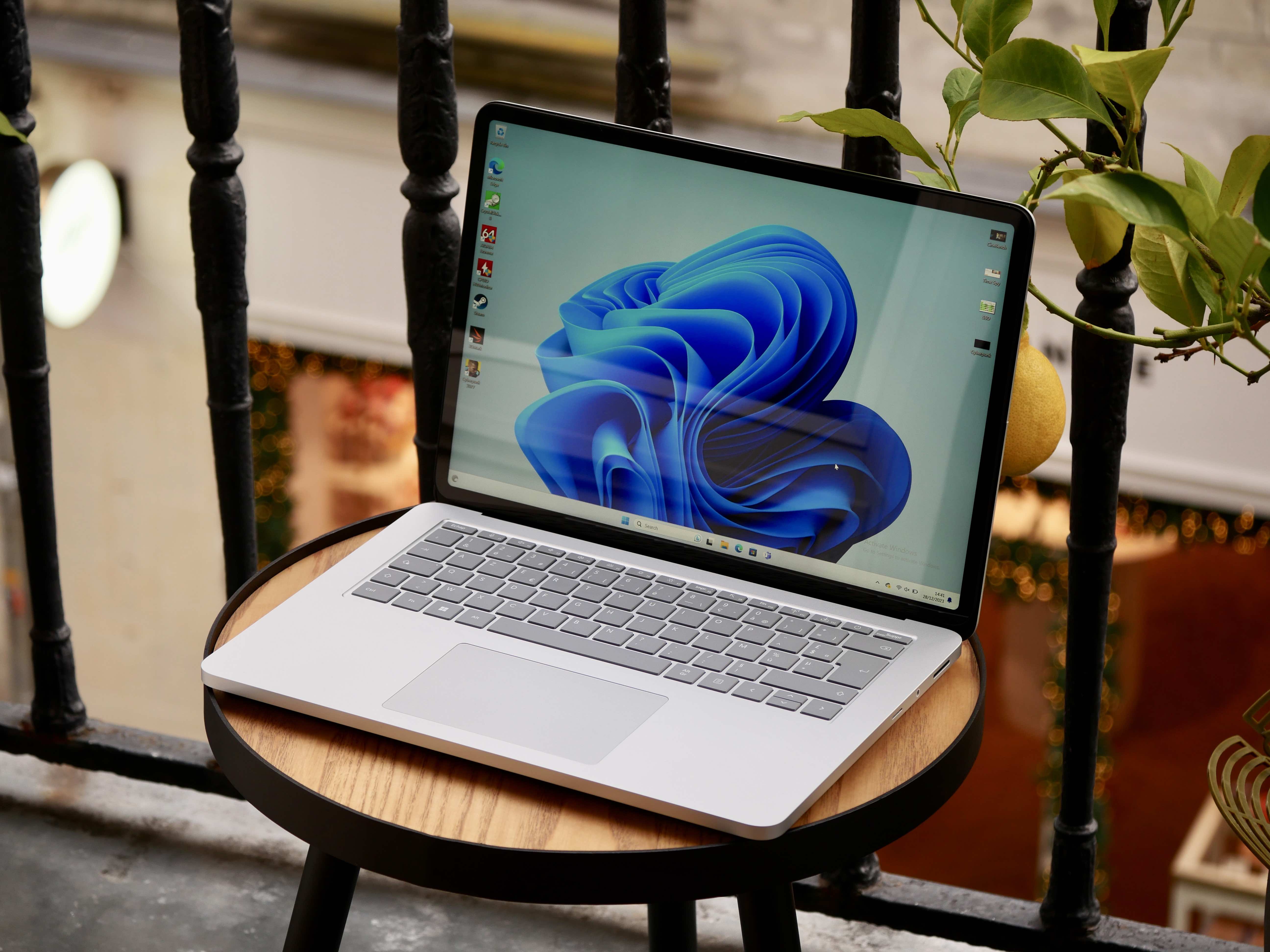 Microsoft Surface Laptop Go - I5, 128GB SSD, 12,4" - Occasion, Windows 11