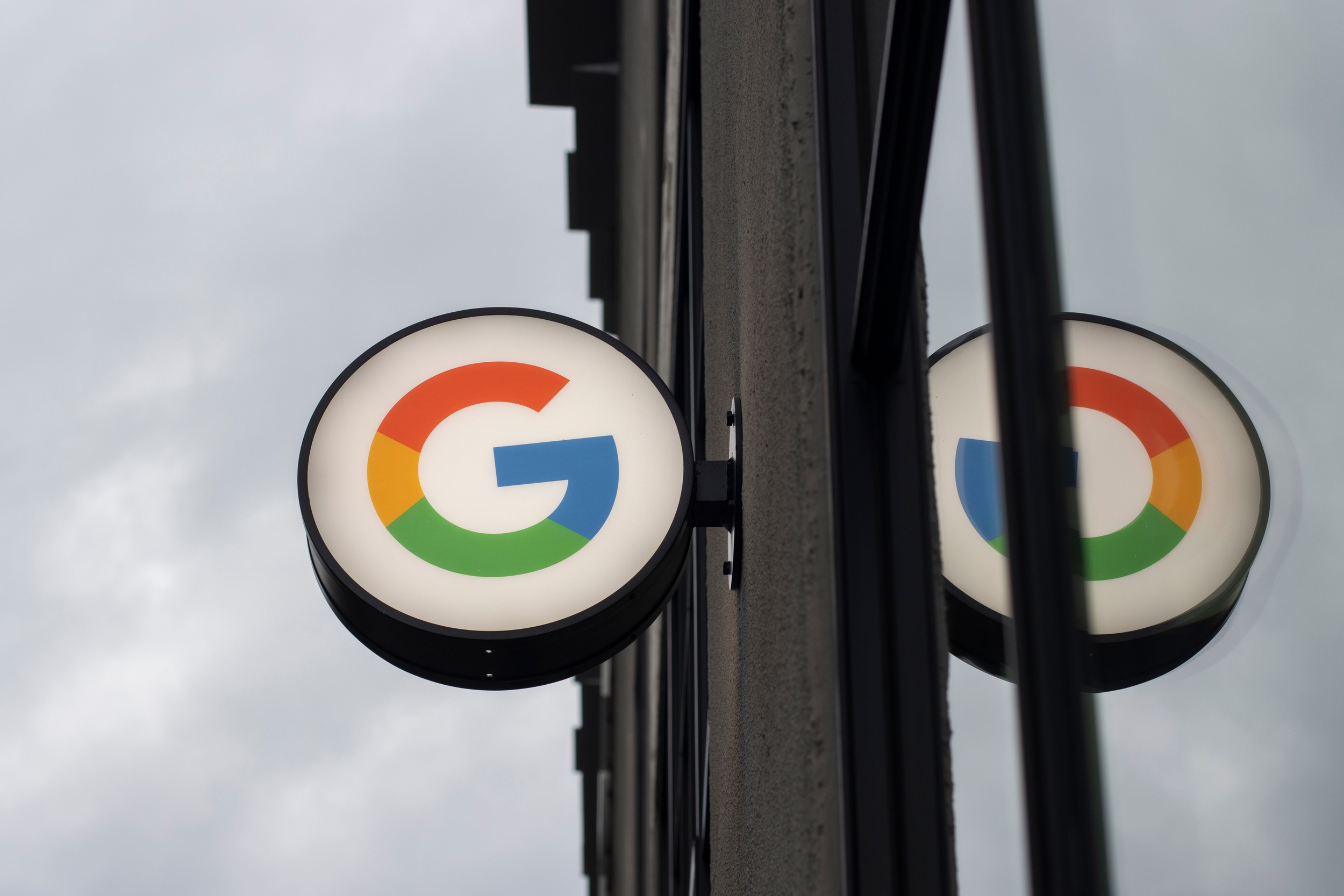 Mediapart refuse l'argent de Google au titre des 