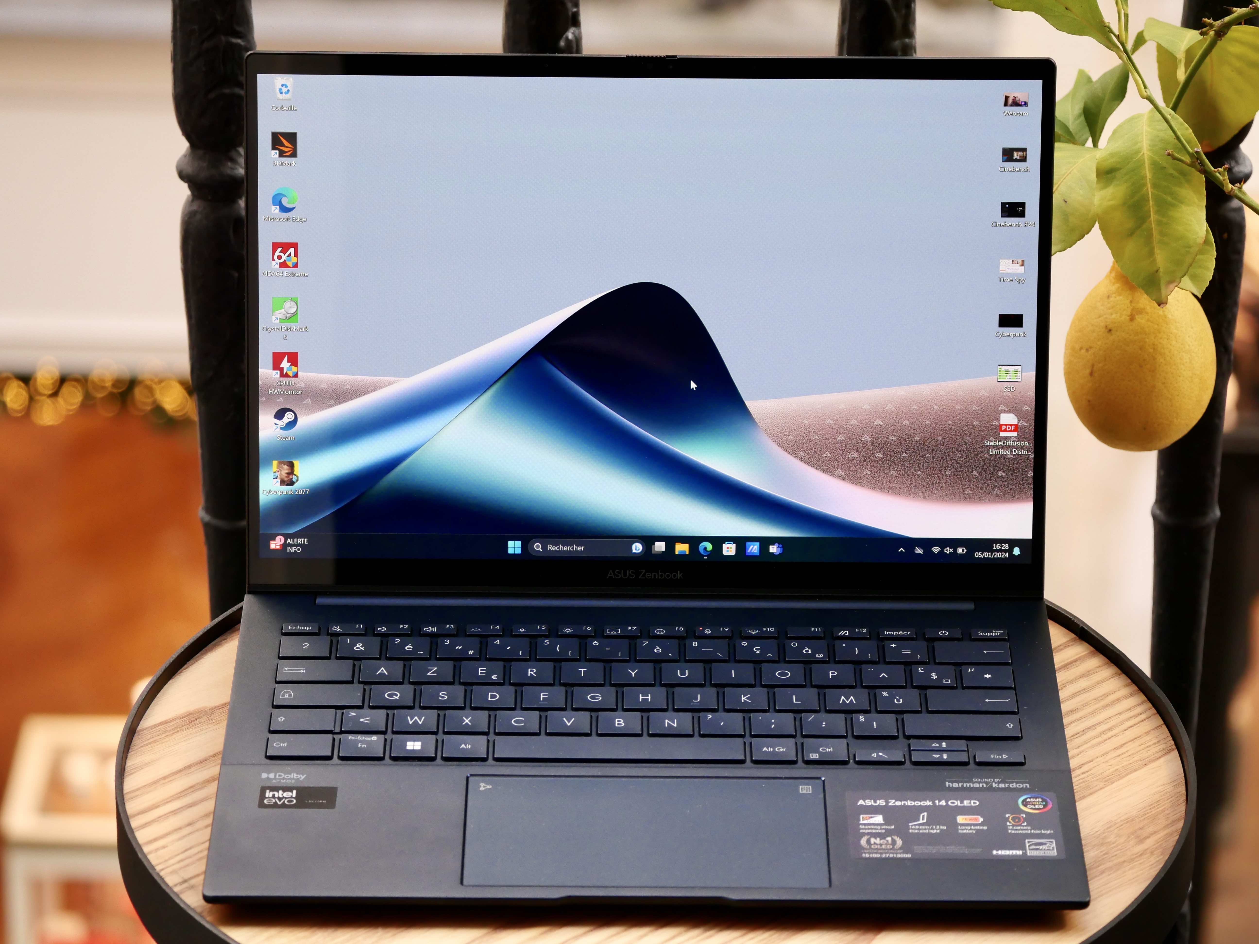 L'ASUS Zenbook 14 OLED rejoint notre comparatif des meilleurs PC portables