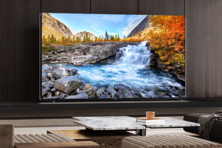 CES 2024 : Hisense voit plus grand (et plus lumineux) avec ses TV MiniLED