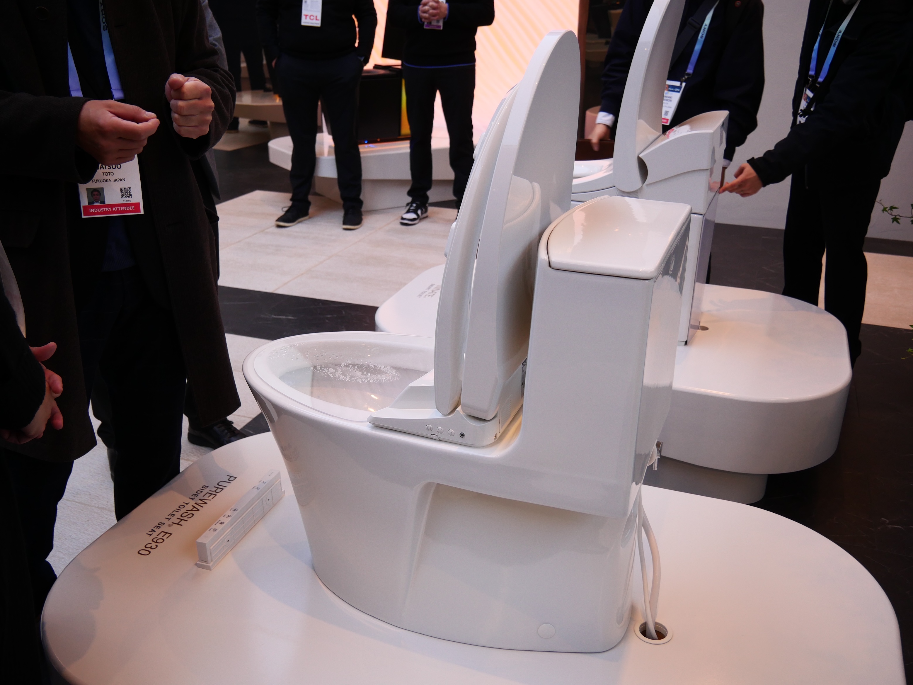 CES 2024 : les toilettes à commande vocale, le nouveau must have de la maison connectée ?