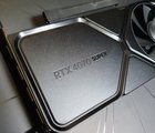 Test NVIDIA GeForce RTX 4070 SUPER FE : plus rapide et plus économe, que demande le peuple ?