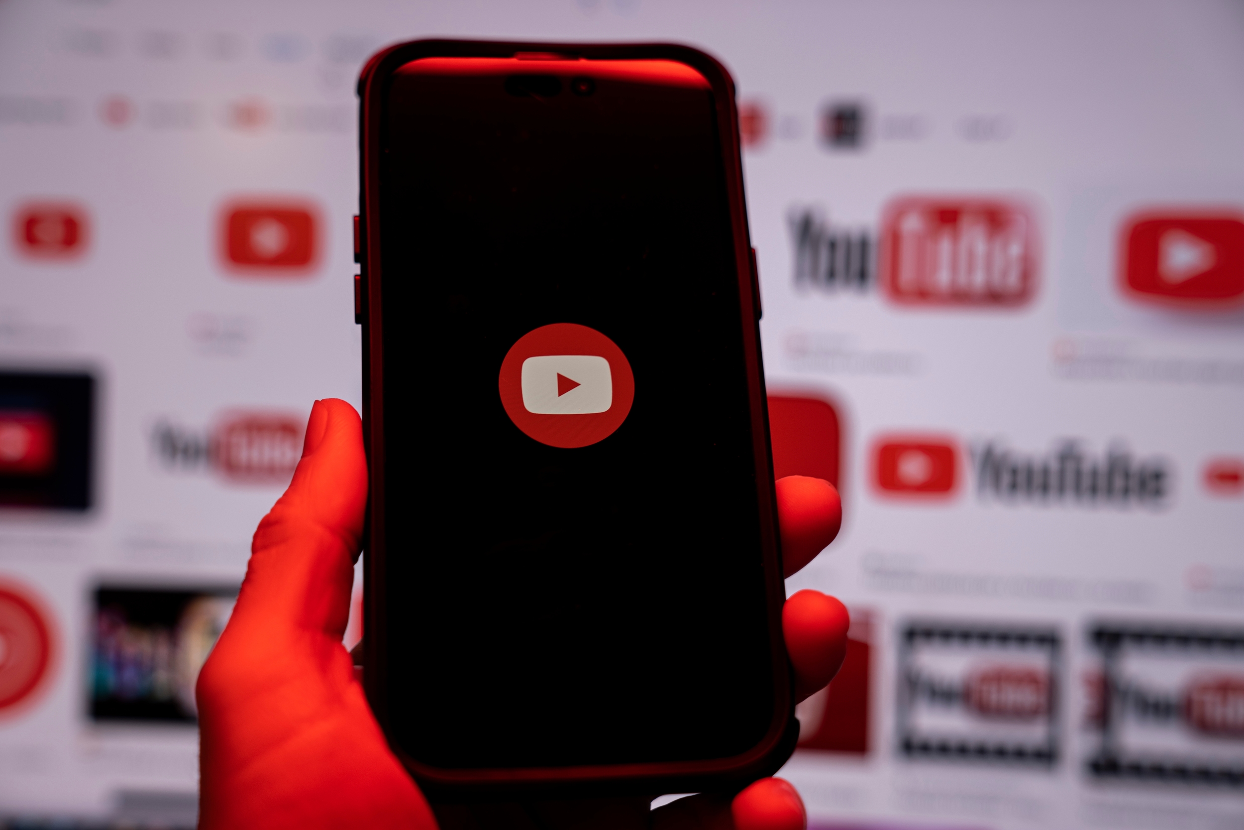 YouTube va vous permettre de trier des vidéos... par couleurs dominantes