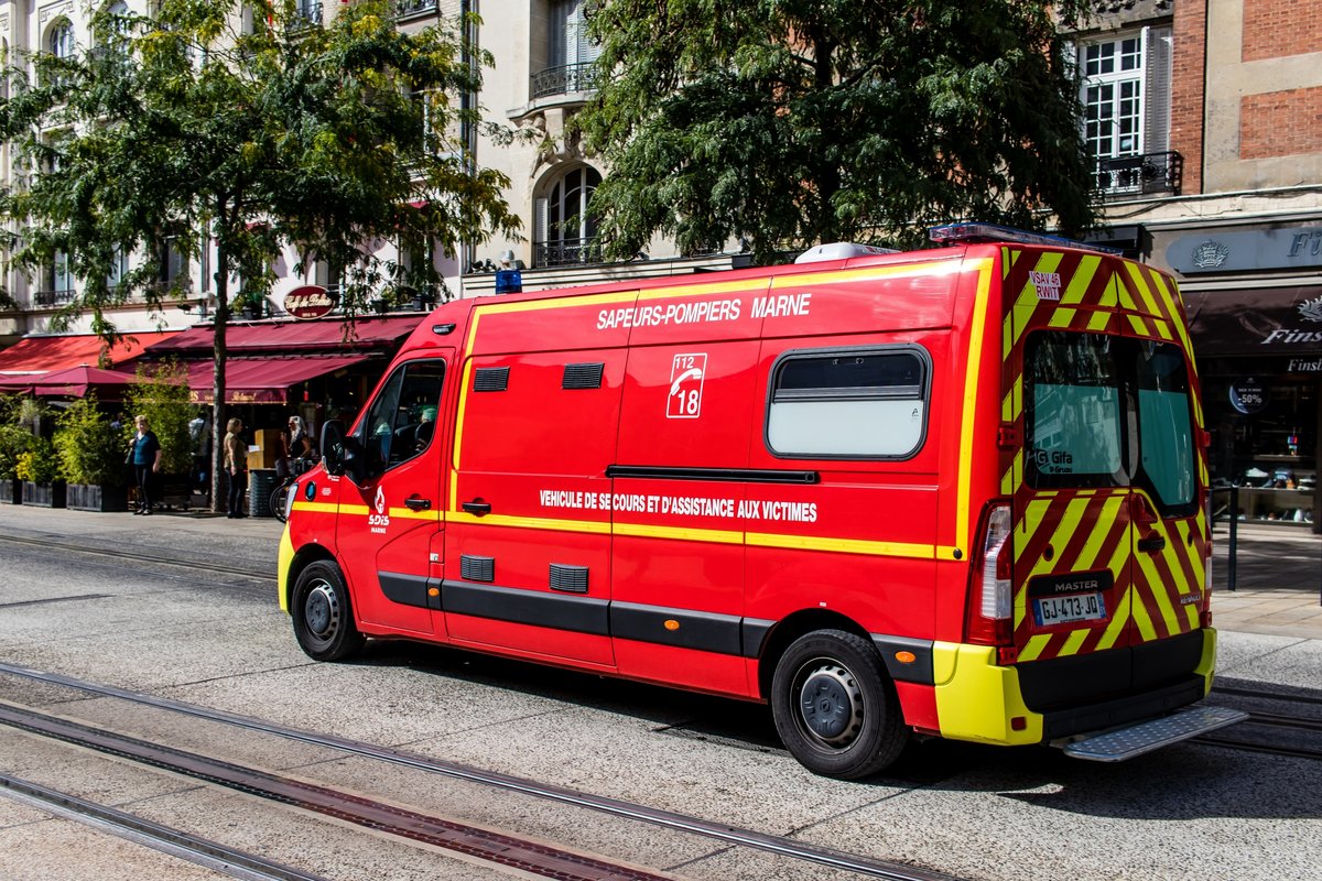 Des pompiers en intervention en Reims © Jose HERNANDEZ Camera 51 / Shutterstock.com