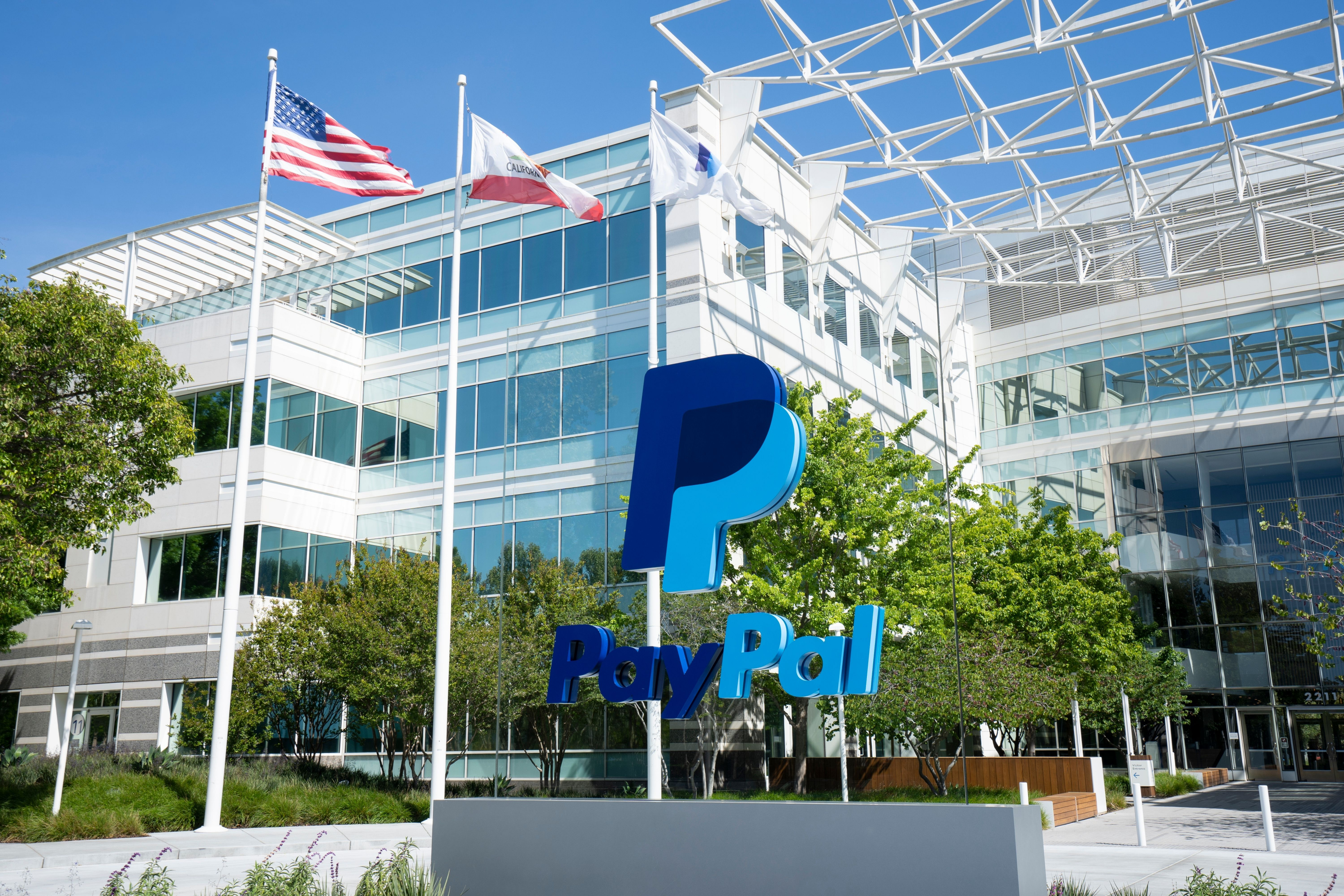 Paypal licencie à son tour massivement des employés