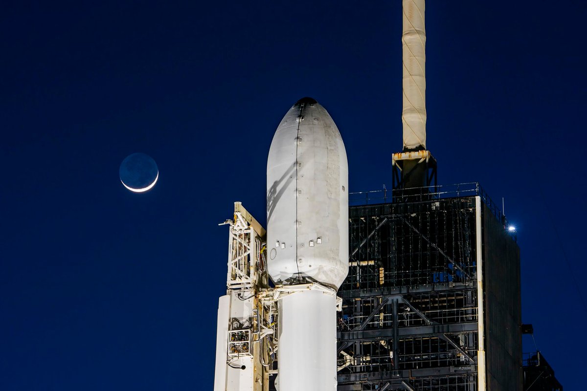 Objectif en vue ! Plus que quelques étapes entre les deux... © SpaceX