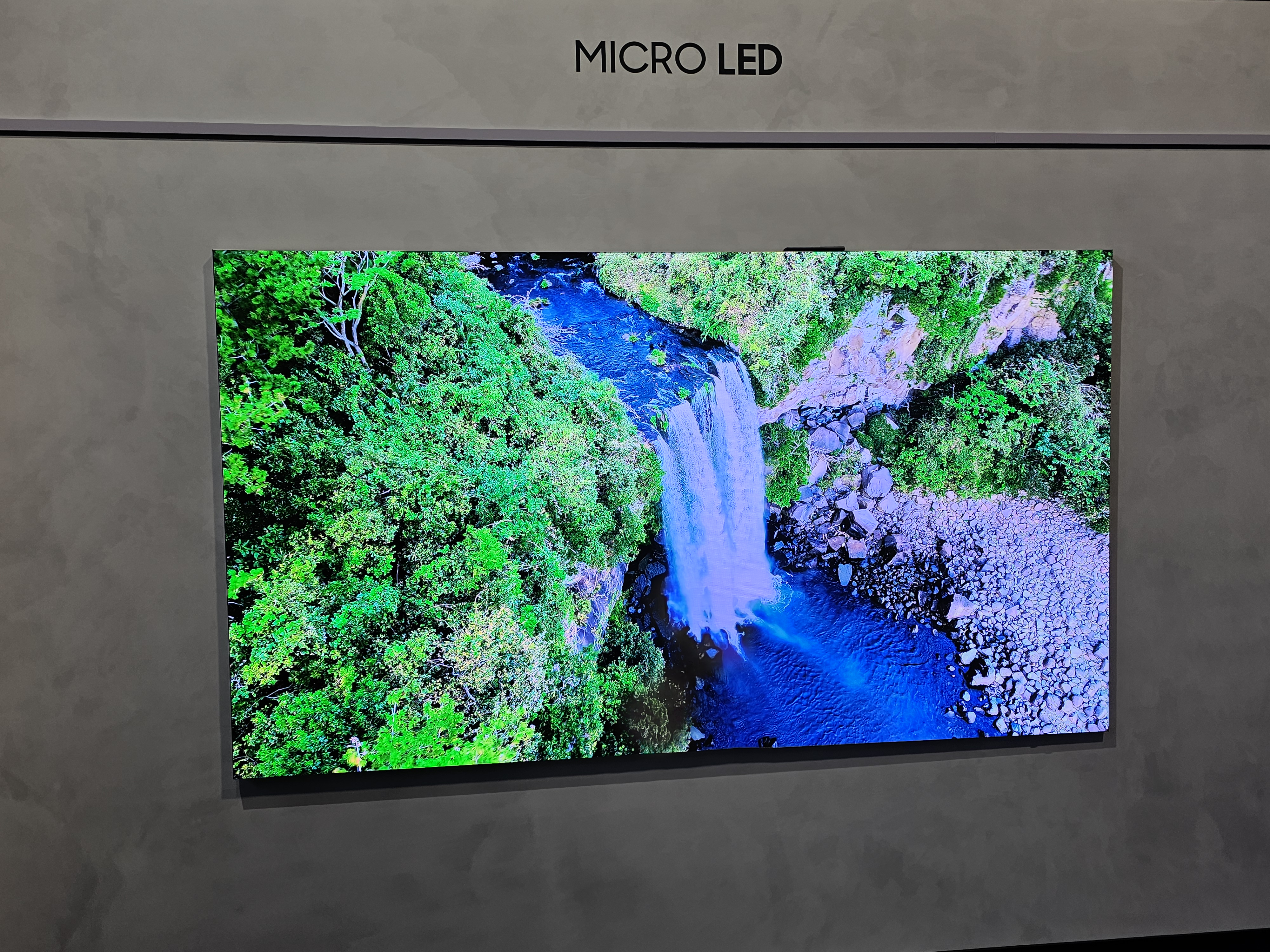 MicroLED : Samsung et LG Display seraient en passe de freiner leurs plans