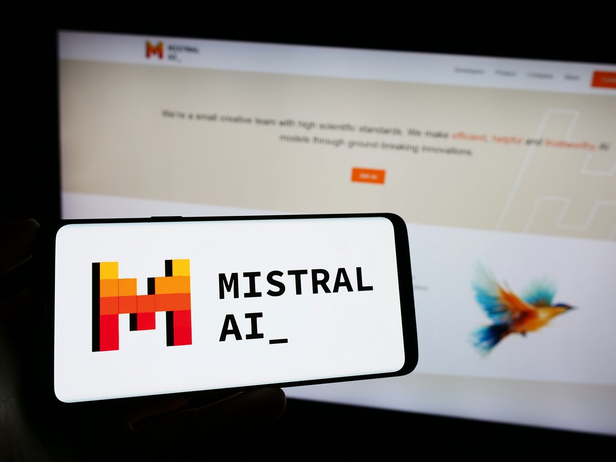 Mistral AI, l'intelligence artificielle à la française © T. Schneider / Shutterstock