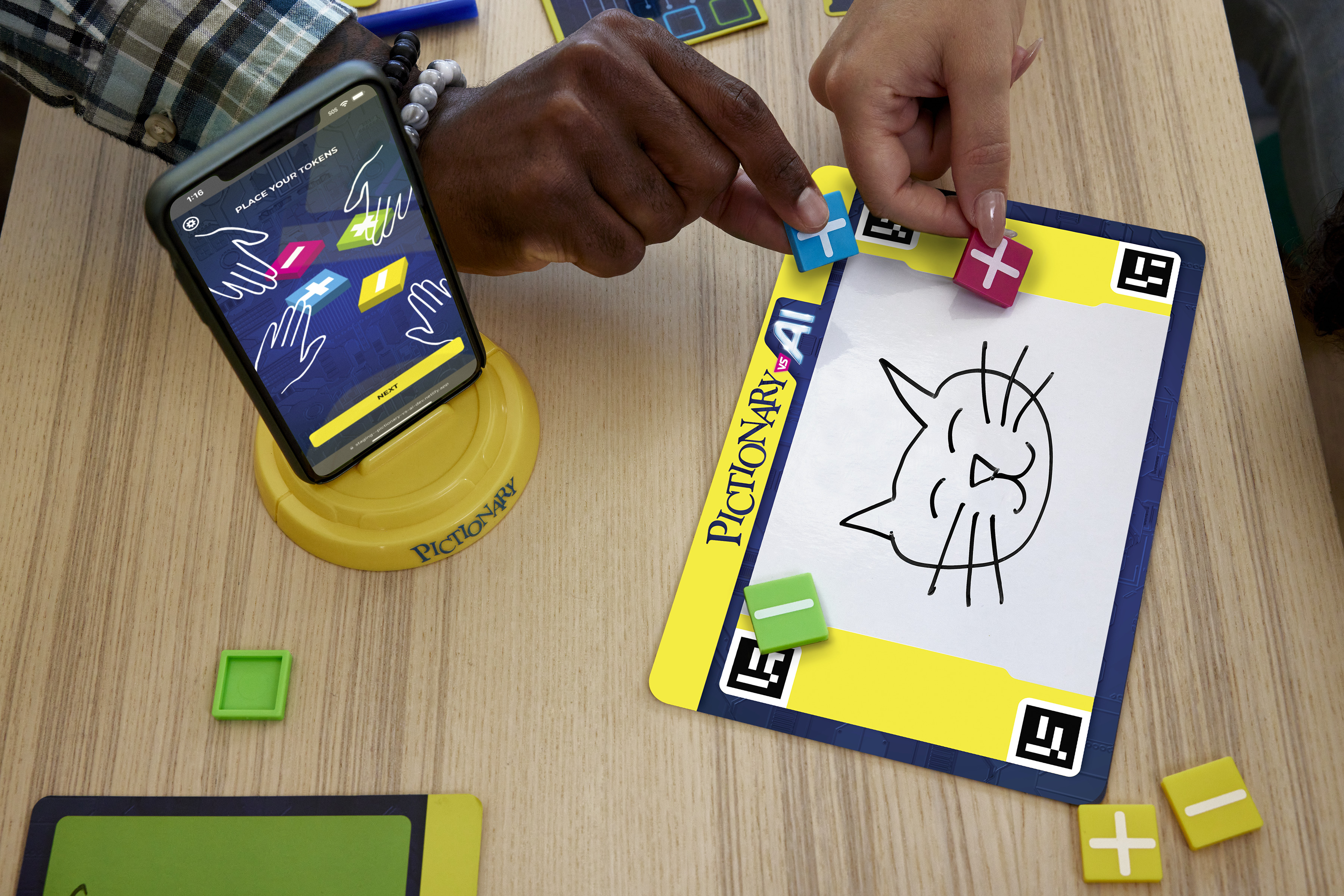 Mattel marque l'histoire, en réinvitant Pictionary, premier jeu de société à intégrer de l'intelligence artificielle