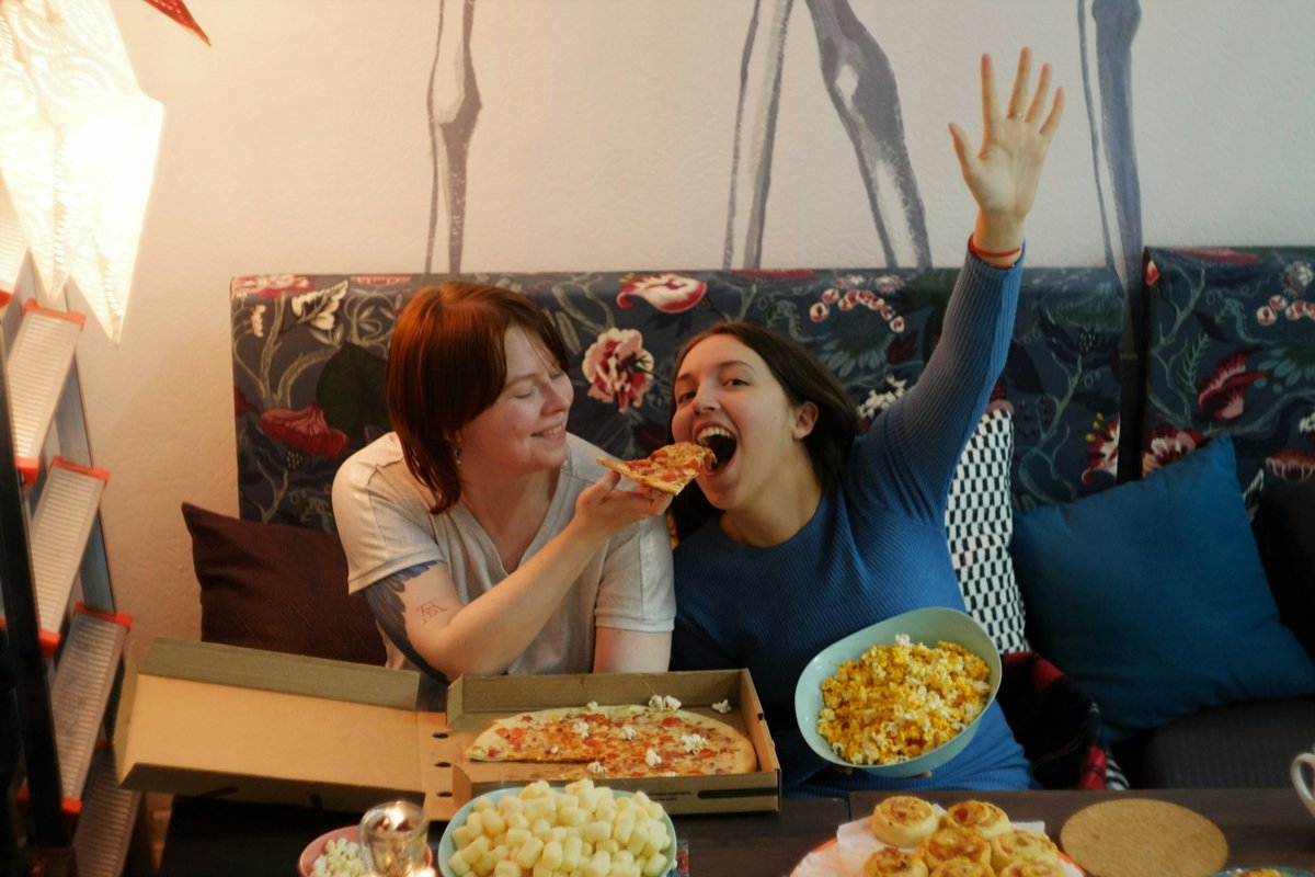 Le binge-eating, une conséquence du binge-watching © Aleksandra Sapozhnikova / Unsplash