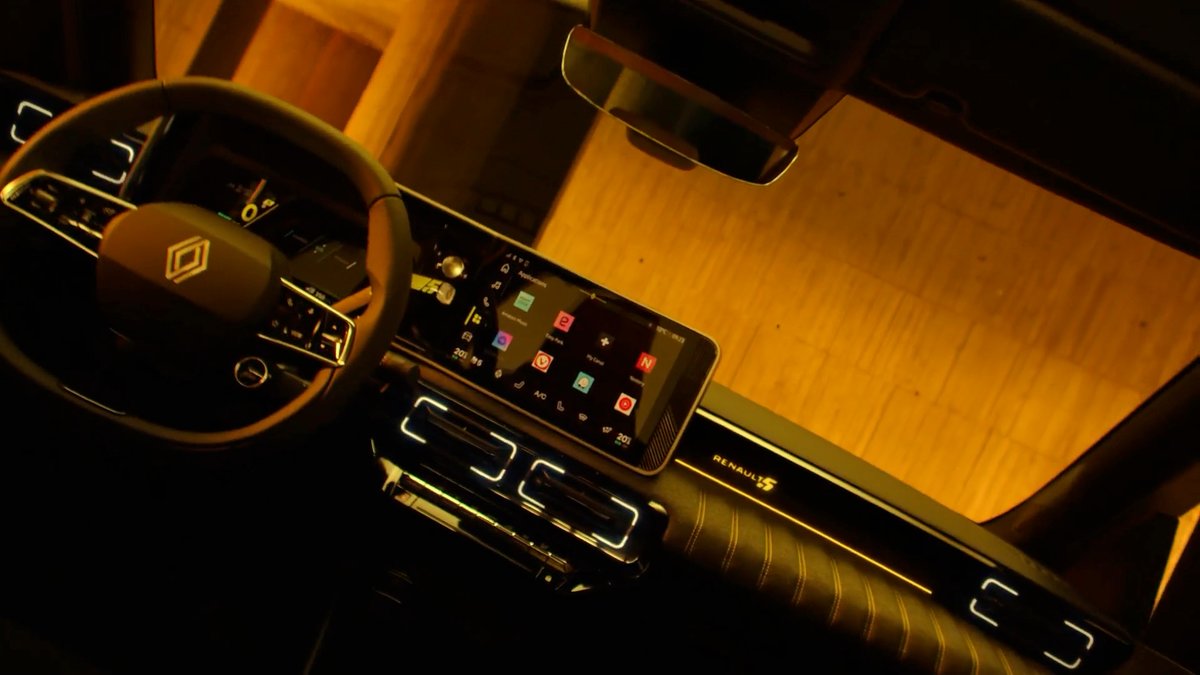 Vous l'avez vu, à gauche de l'icône Waze ? Oui, c'est celle de Vivaldi © Renault