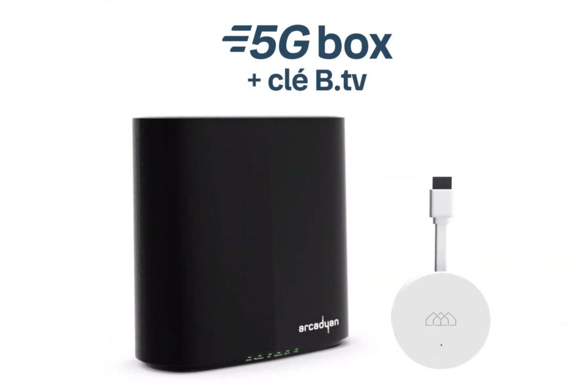 La 5G box, à gauche, et la clé B.tv à droite © Bouygues Telecom