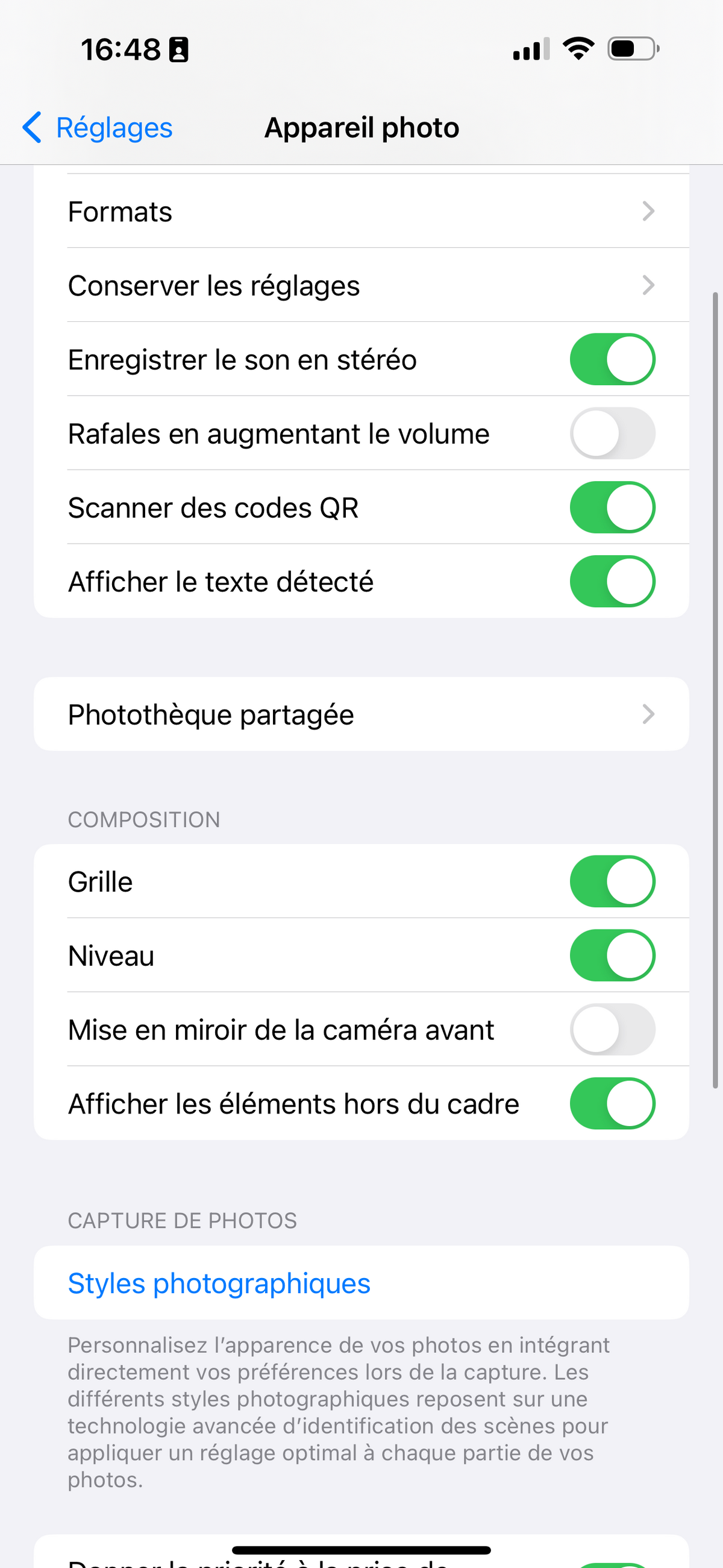 iPhone Photo Grille © © Mathieu Grumiaux pour Clubic